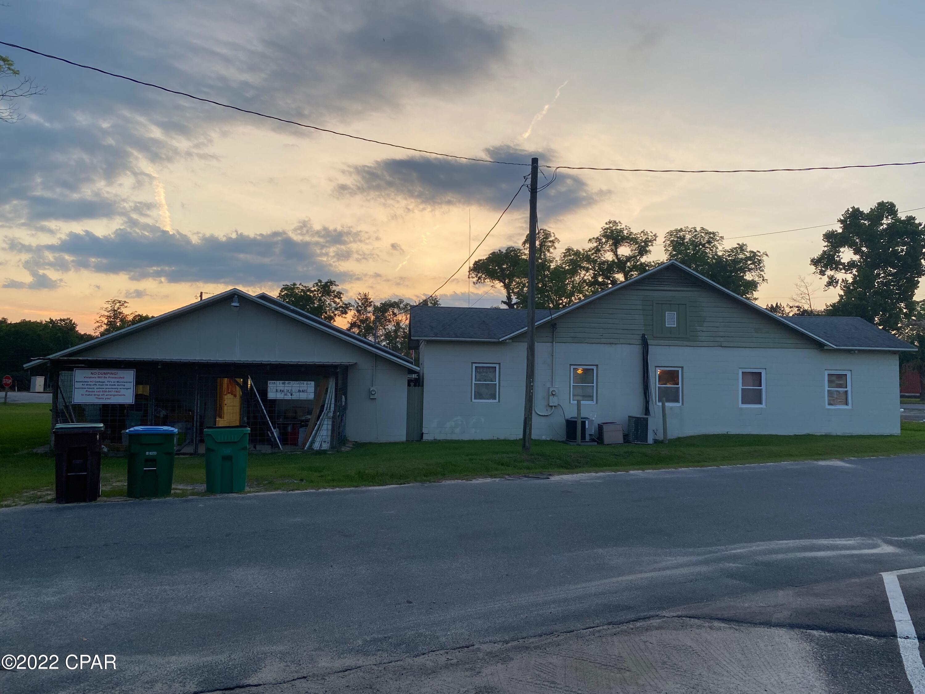 [No Recorded Subdiv] - Commercial Sale