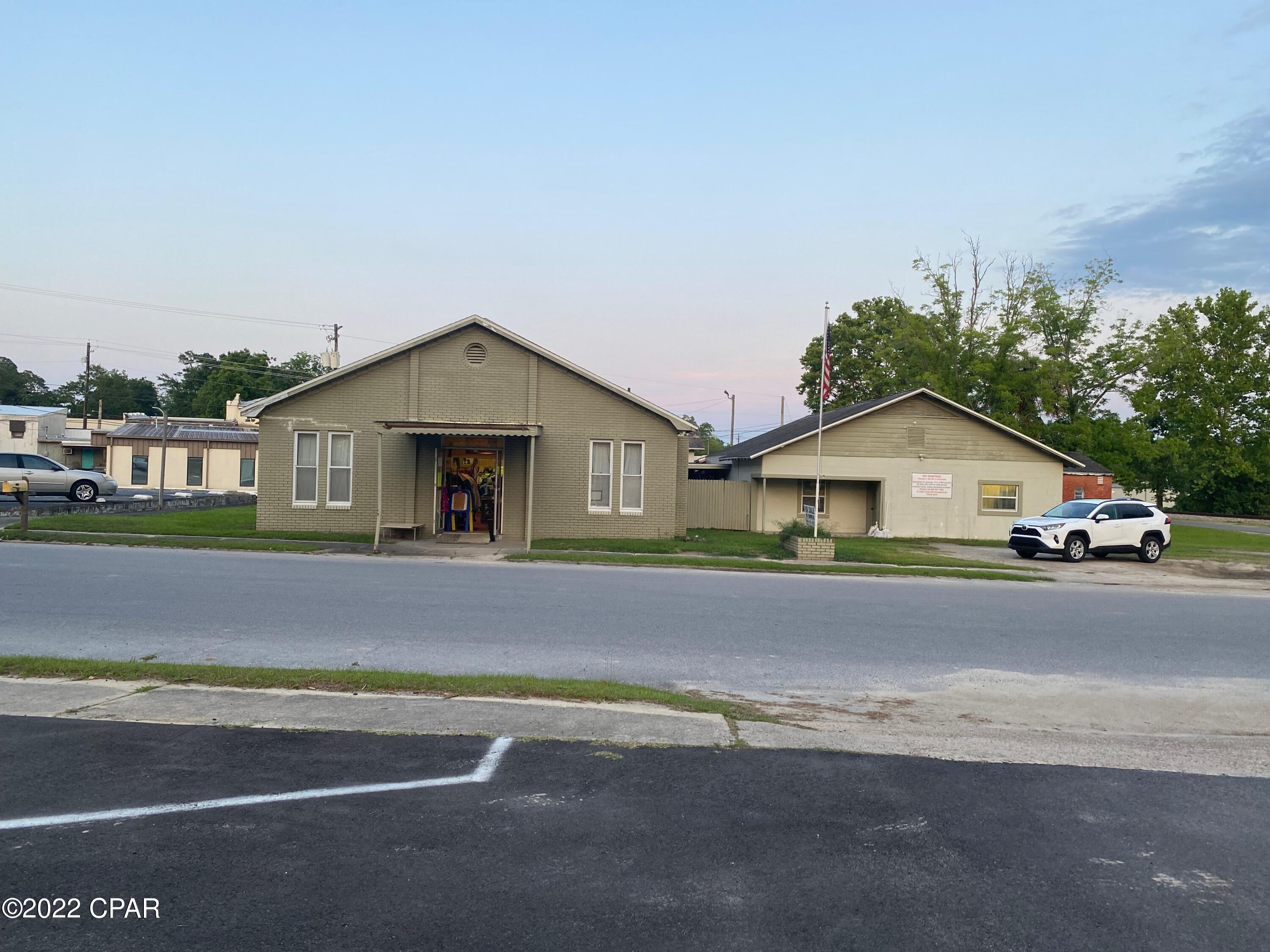 [No Recorded Subdiv] - Commercial Sale