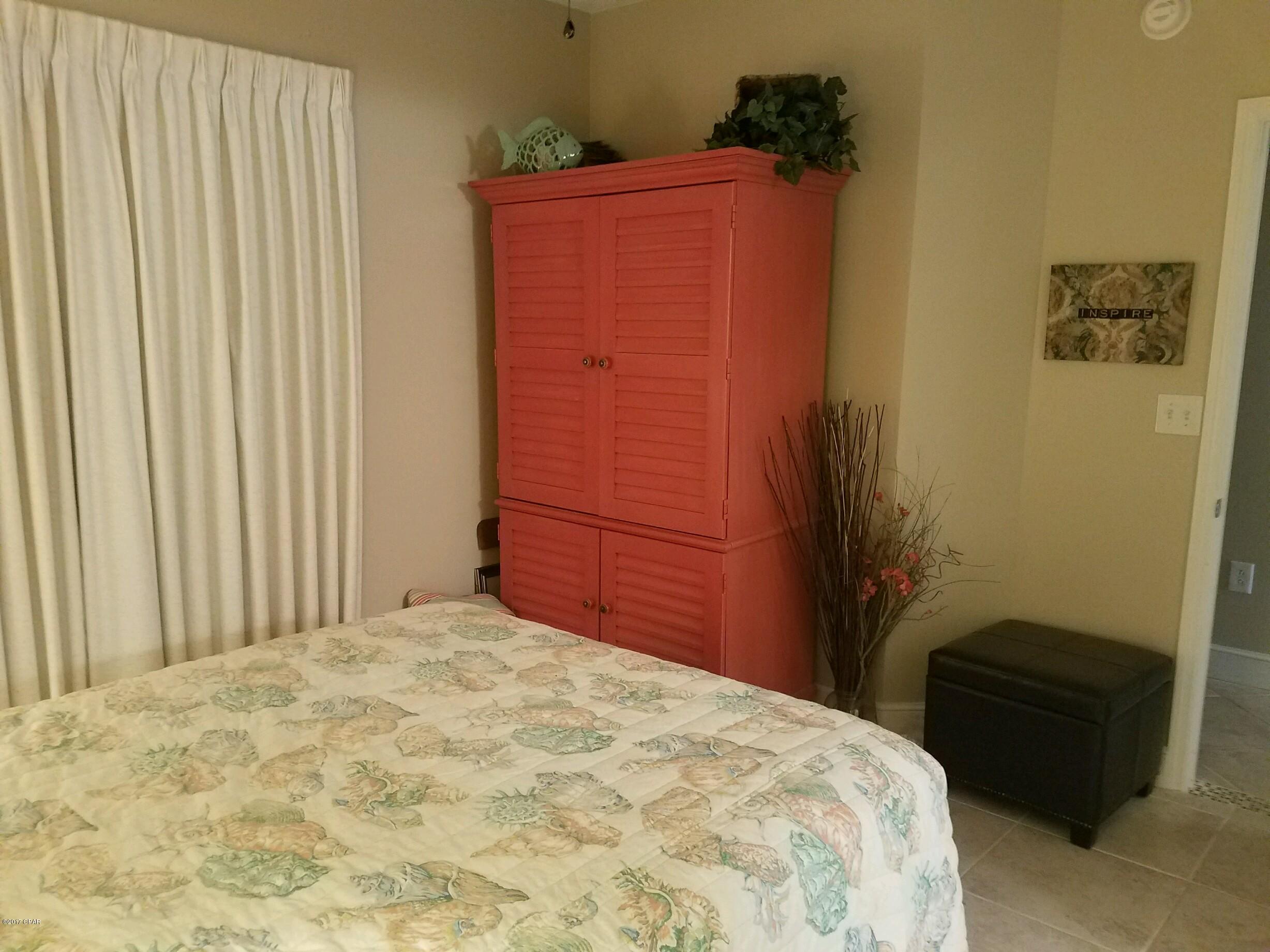 Majestic Beach Tower I - Residential