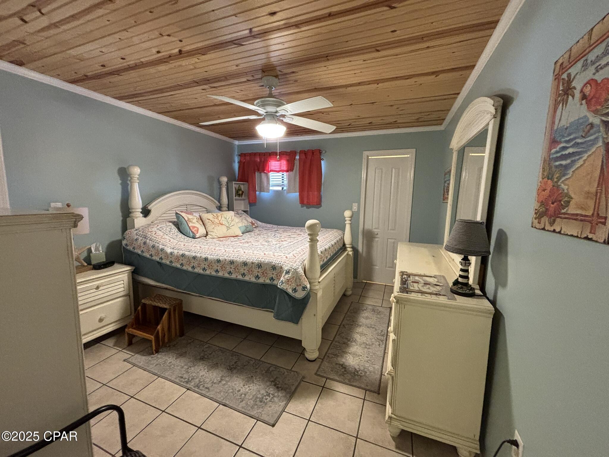 Grand Lagoon Cove Condominium - Residential