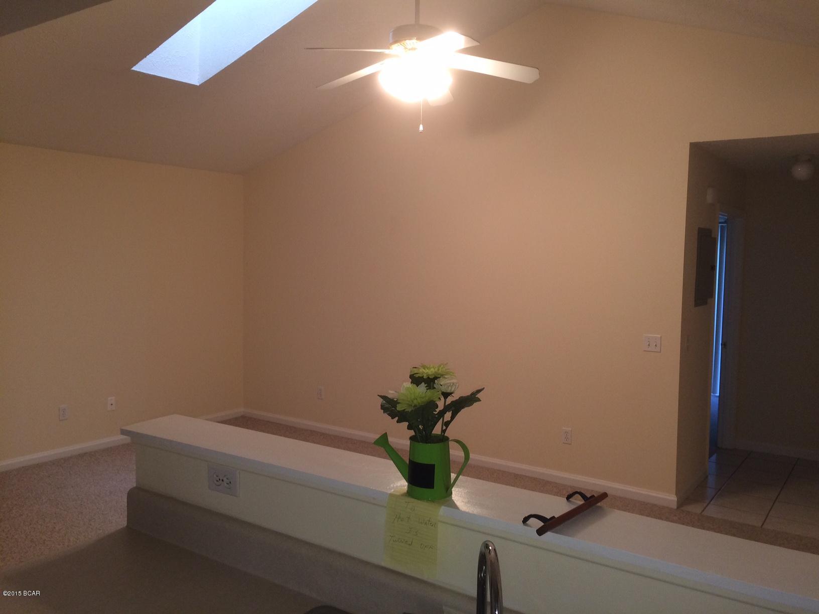 Houston Pines - Residential Lease