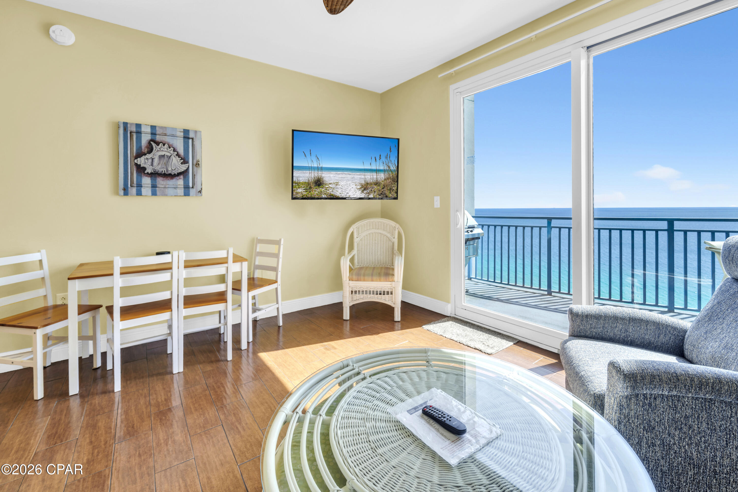 Sterling Breeze - Residential