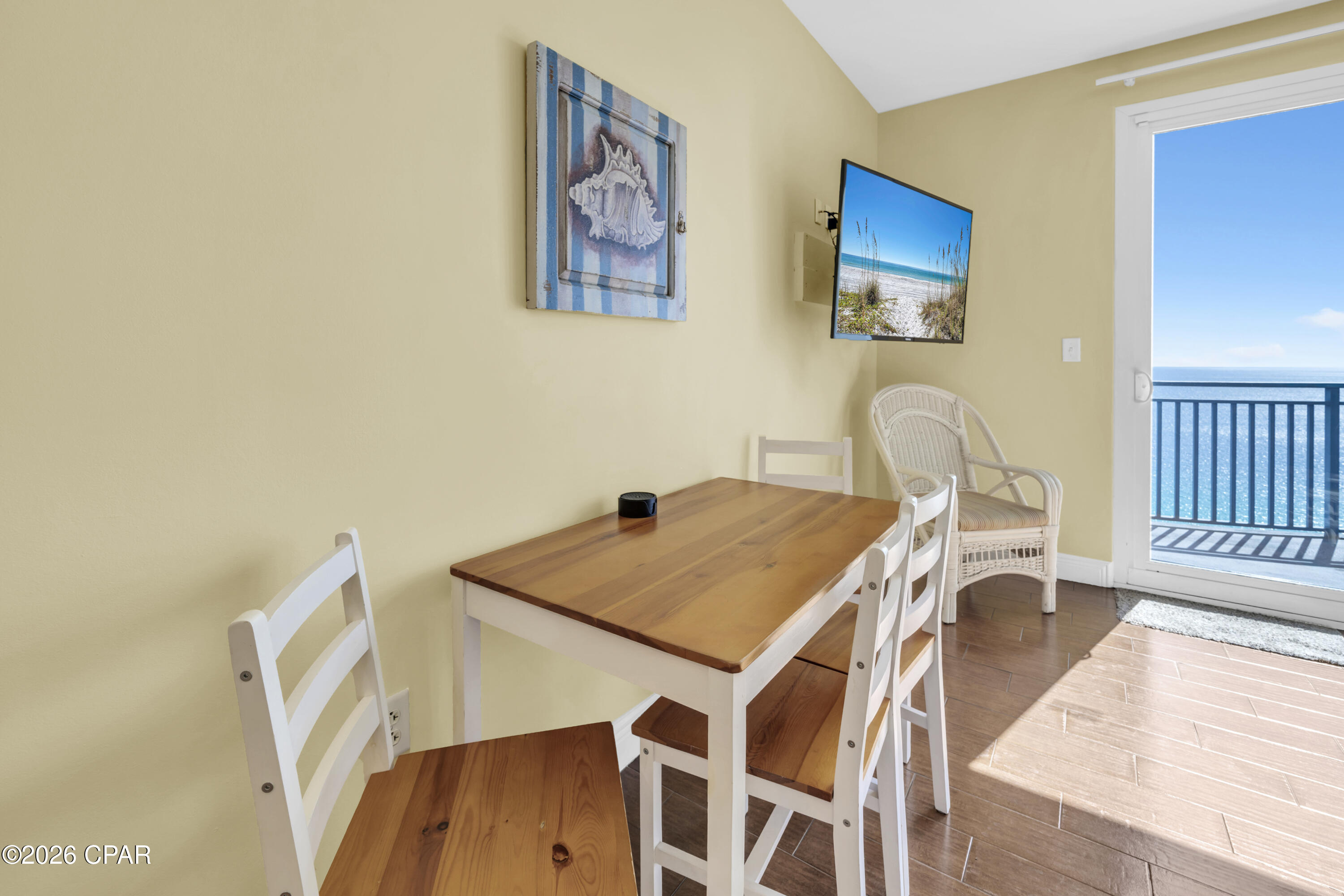 Sterling Breeze - Residential