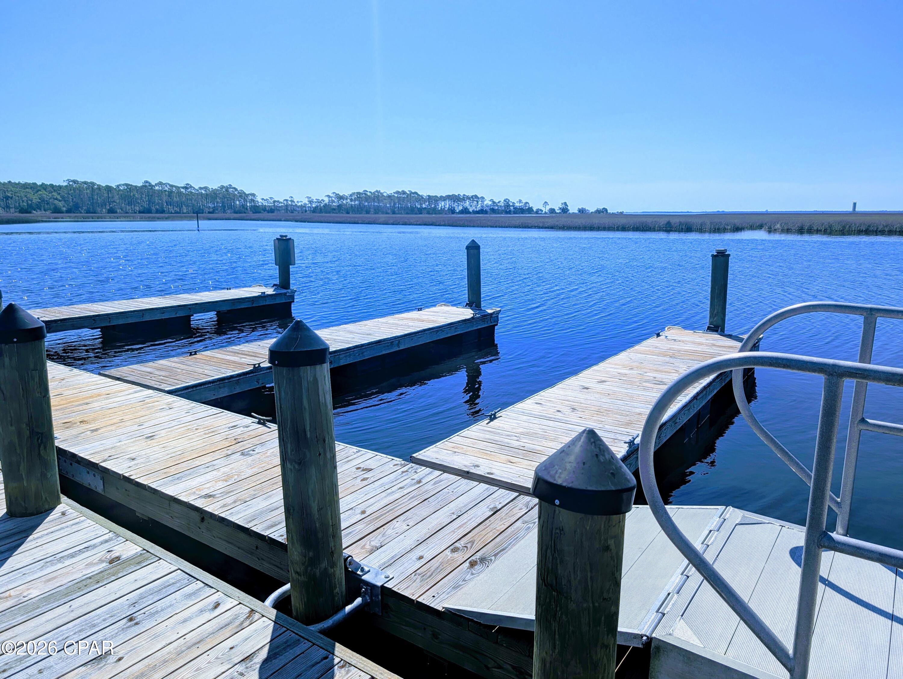 Rivercamps On Crooked Creek - Residential