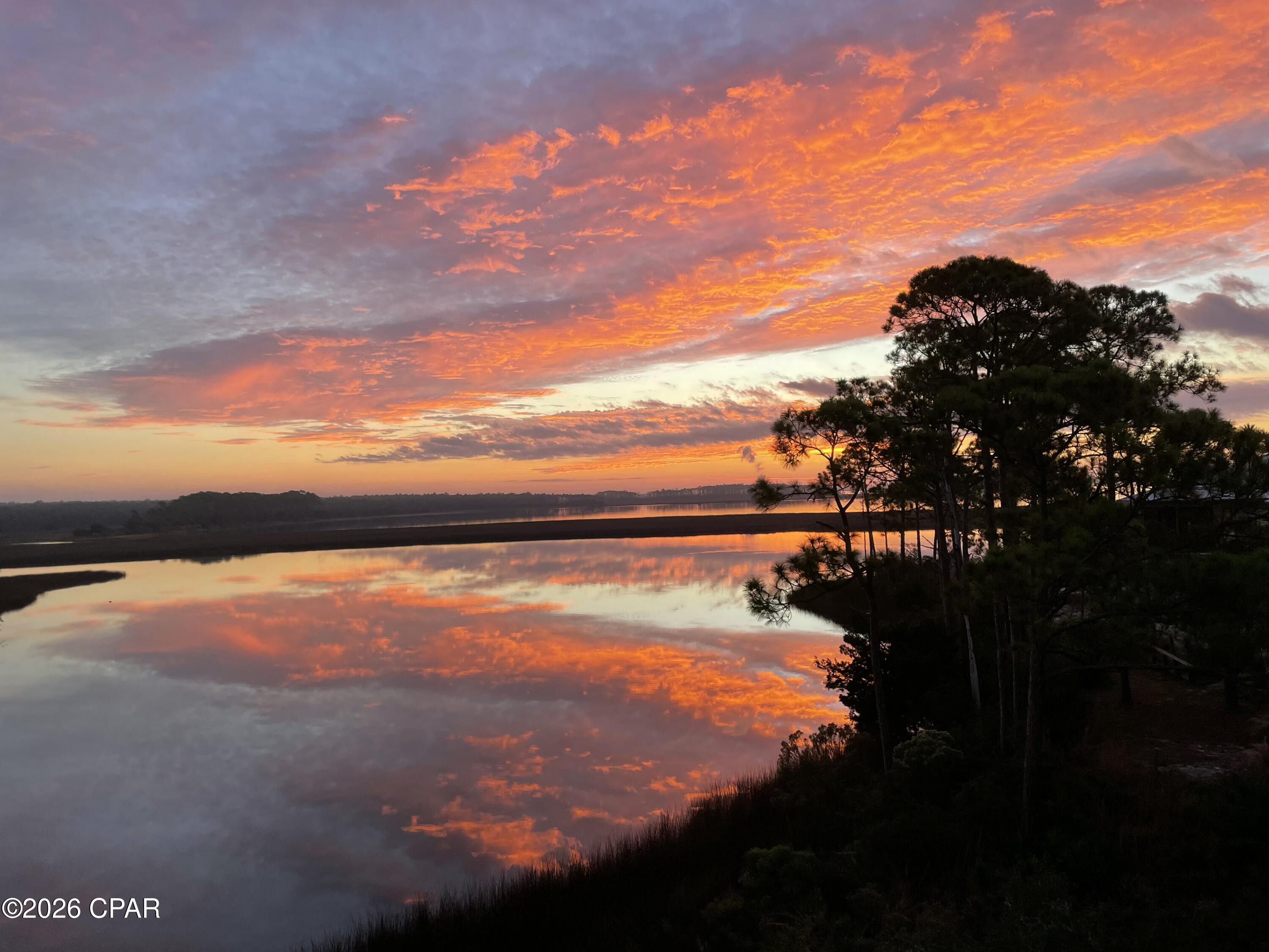 Rivercamps On Crooked Creek - Residential