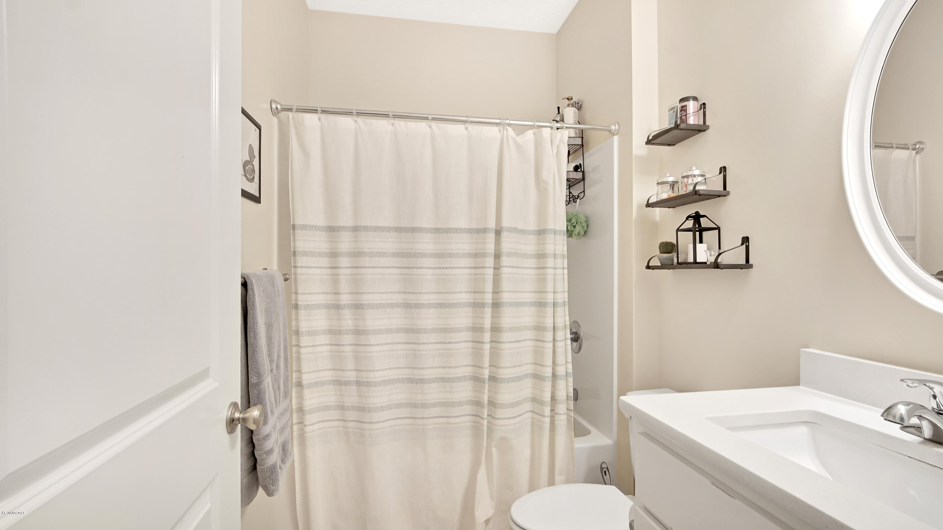 Gardenia Beach - Residential