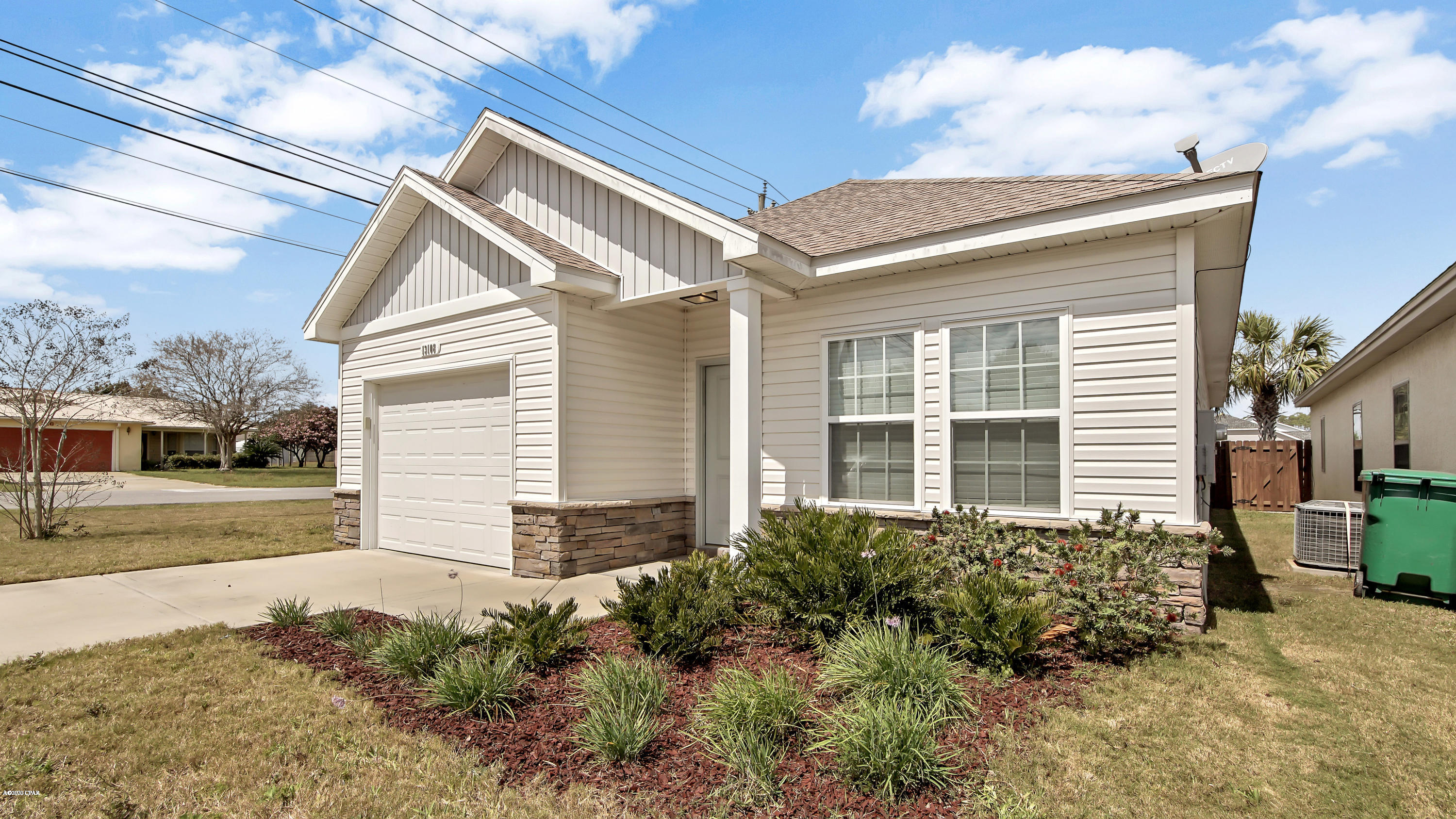 Gardenia Beach - Residential