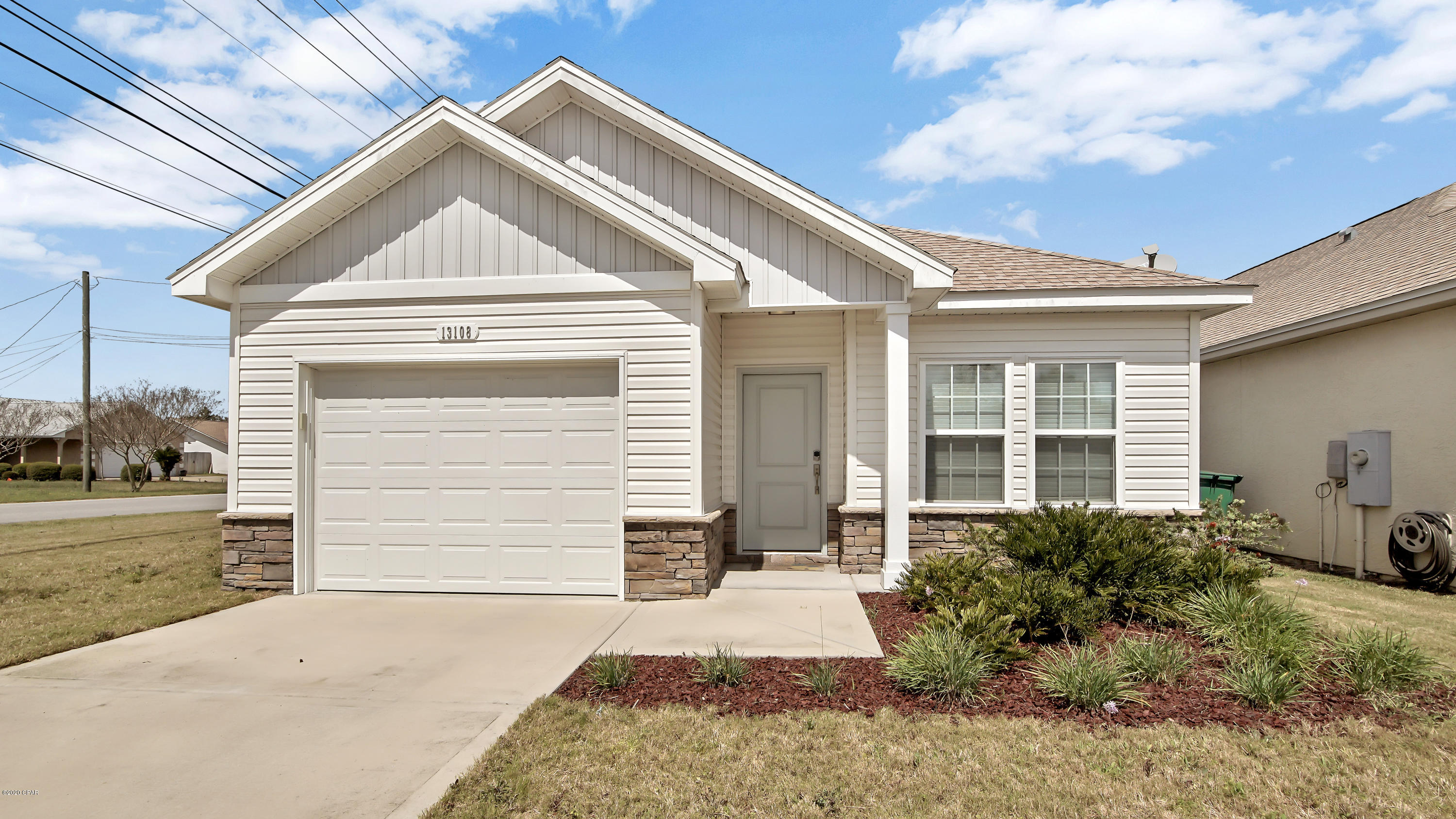 Gardenia Beach - Residential