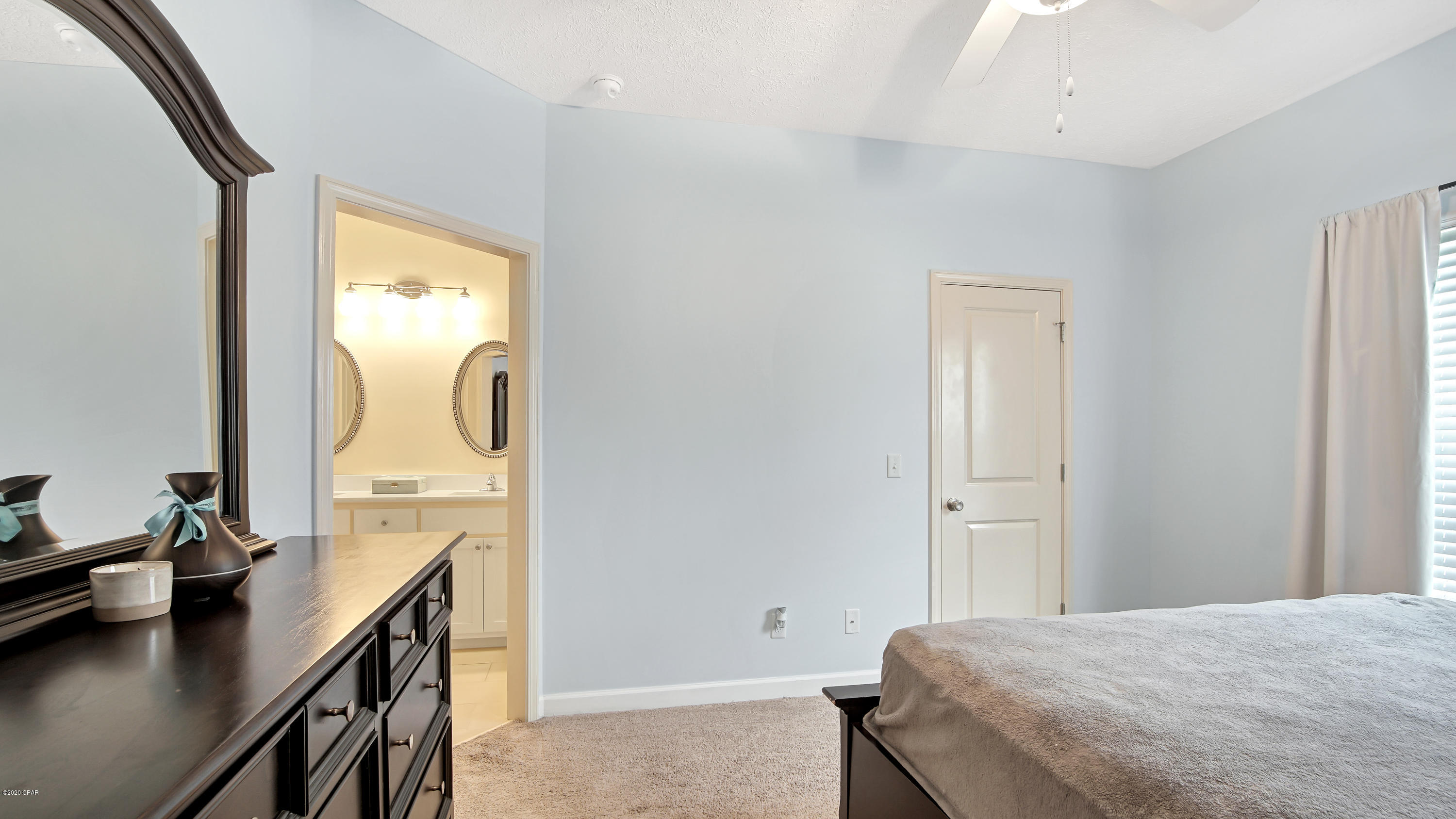 Gardenia Beach - Residential