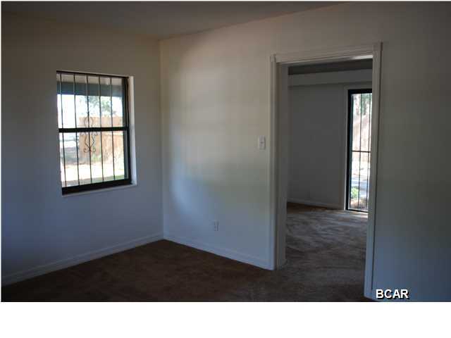 Jinks Sub U-1 - Residential Lease