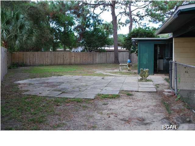 Jinks Sub U-1 - Residential Lease