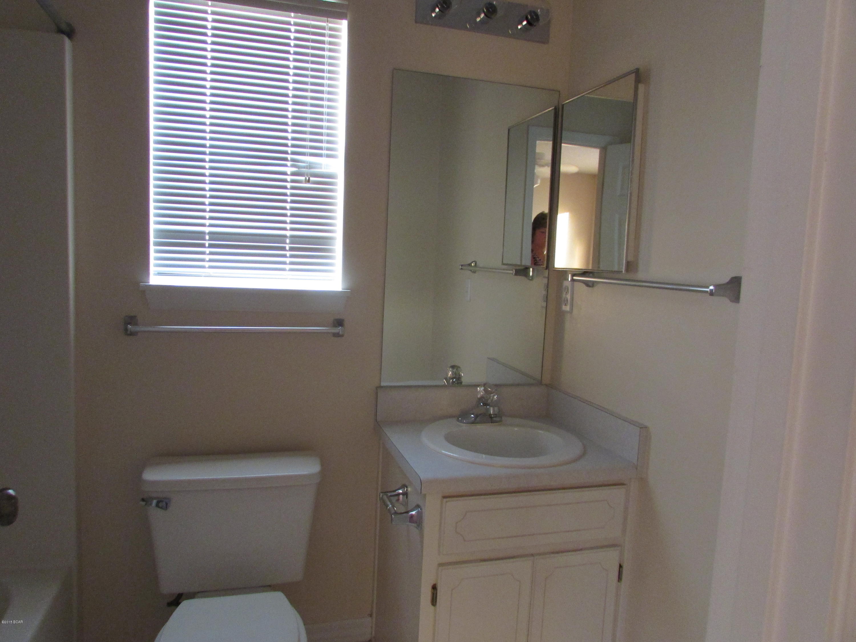 Harbour Towne - Residential Lease