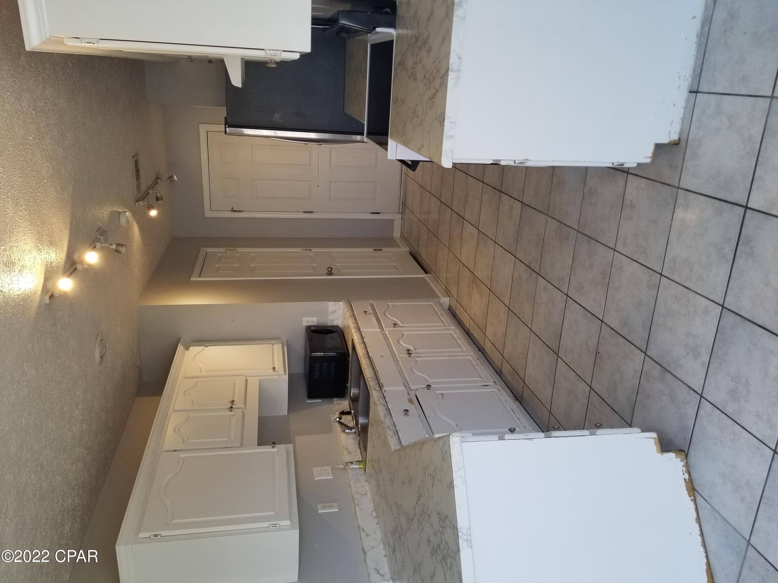 Pine Tree Place Unit 2 - Residential