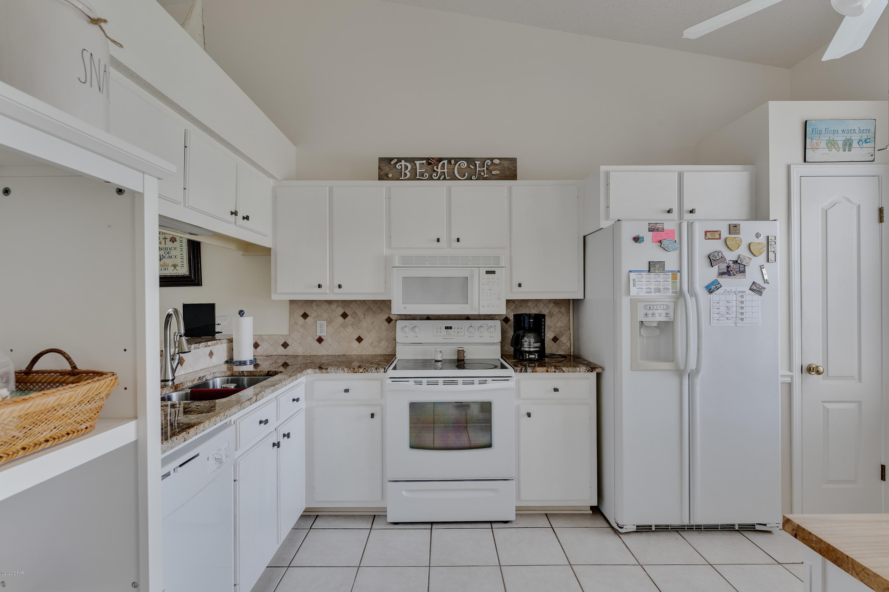 Seaclusion Beach - Residential