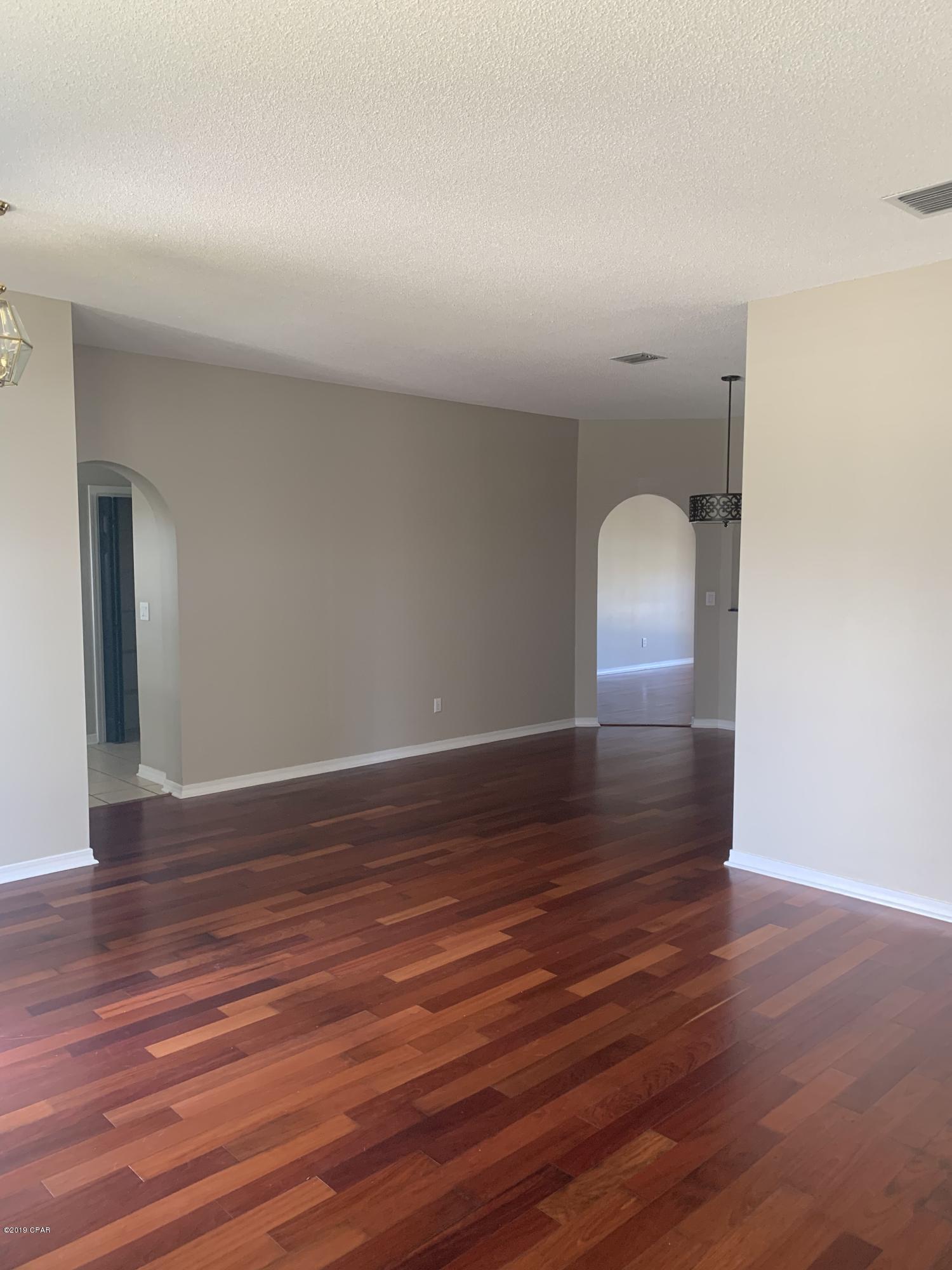 Hammocks - Residential Lease