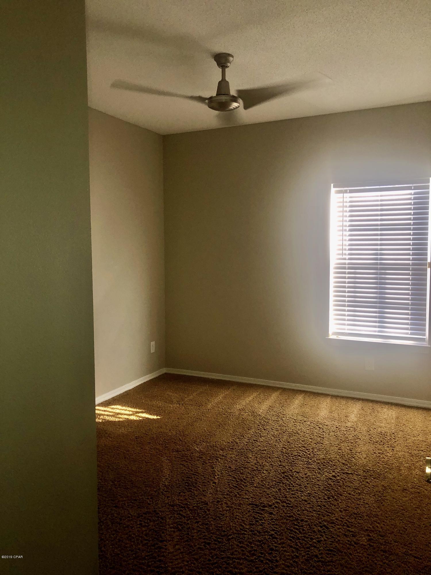 Hammocks - Residential Lease