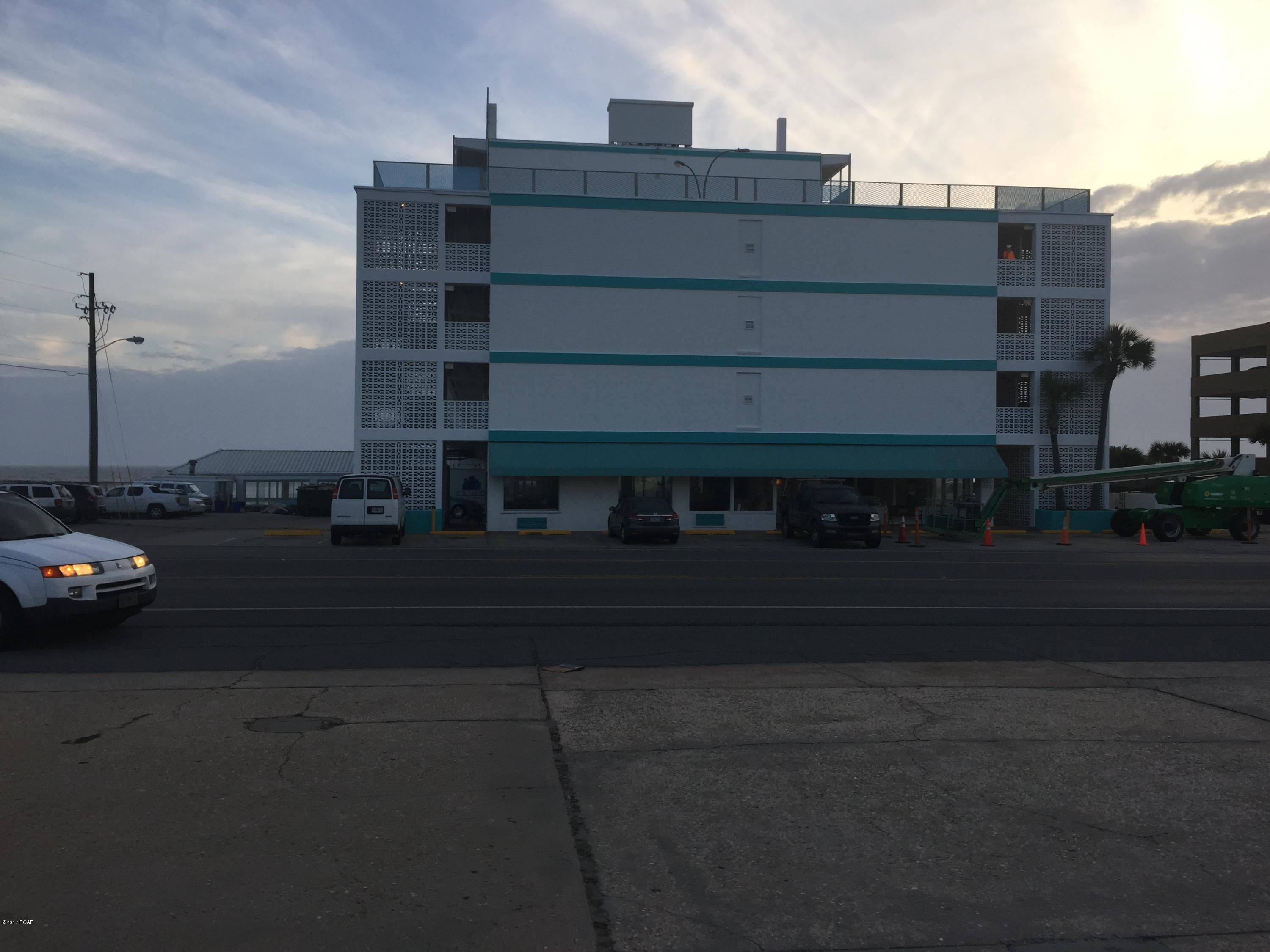 Fontainebleau Terrace - Residential
