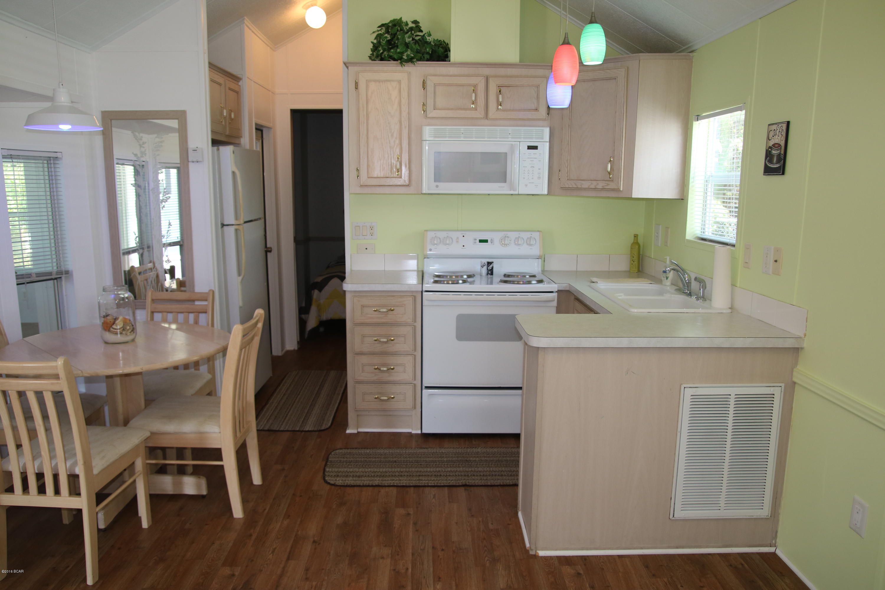 Emerald Pointe Resort - Residential