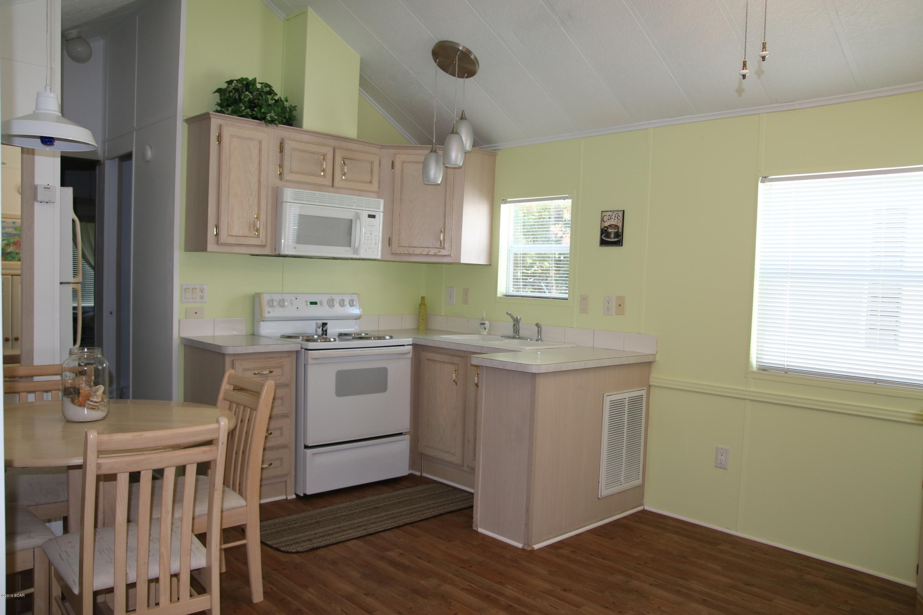 Emerald Pointe Resort - Residential