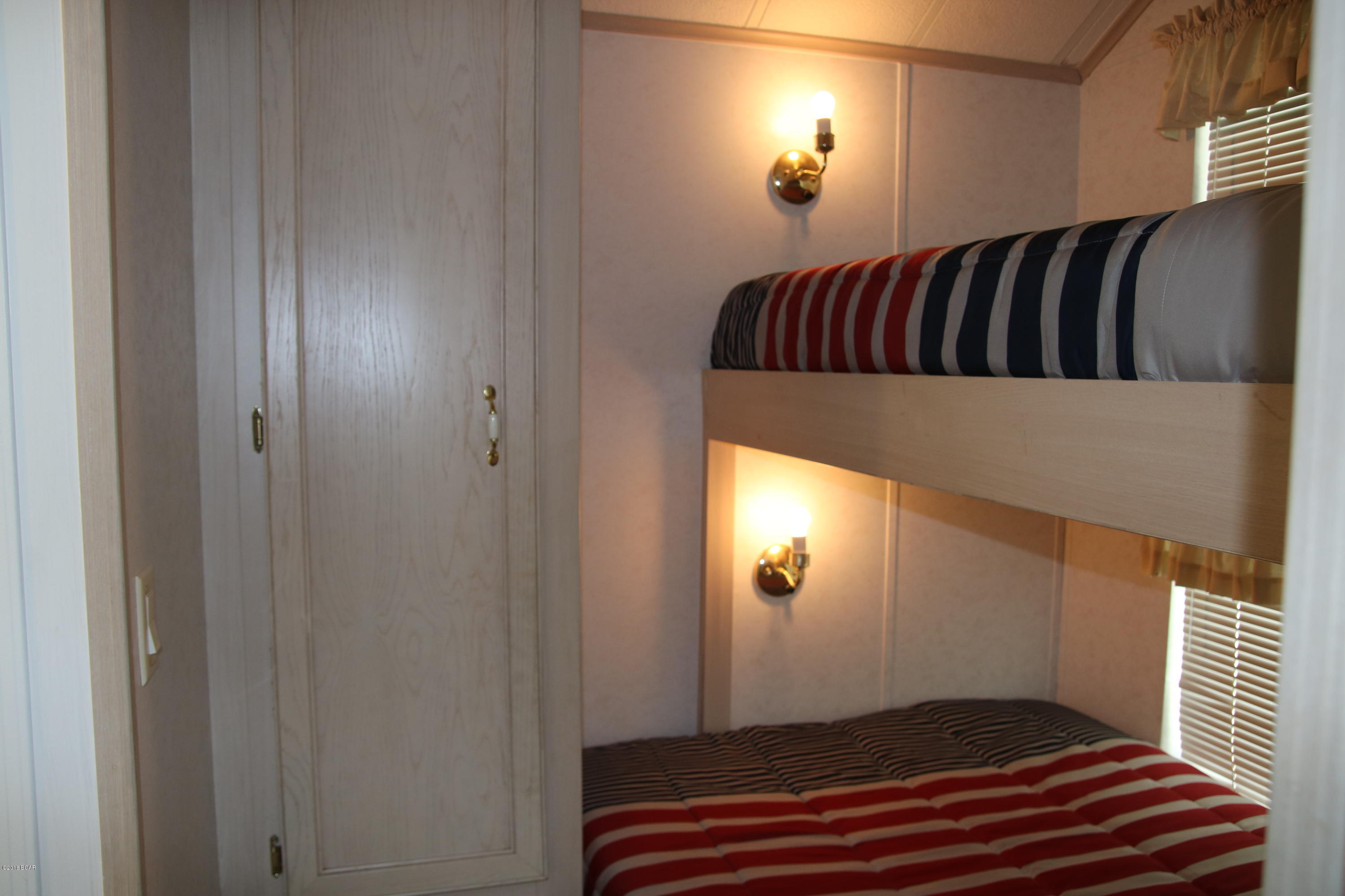 Emerald Pointe Resort - Residential