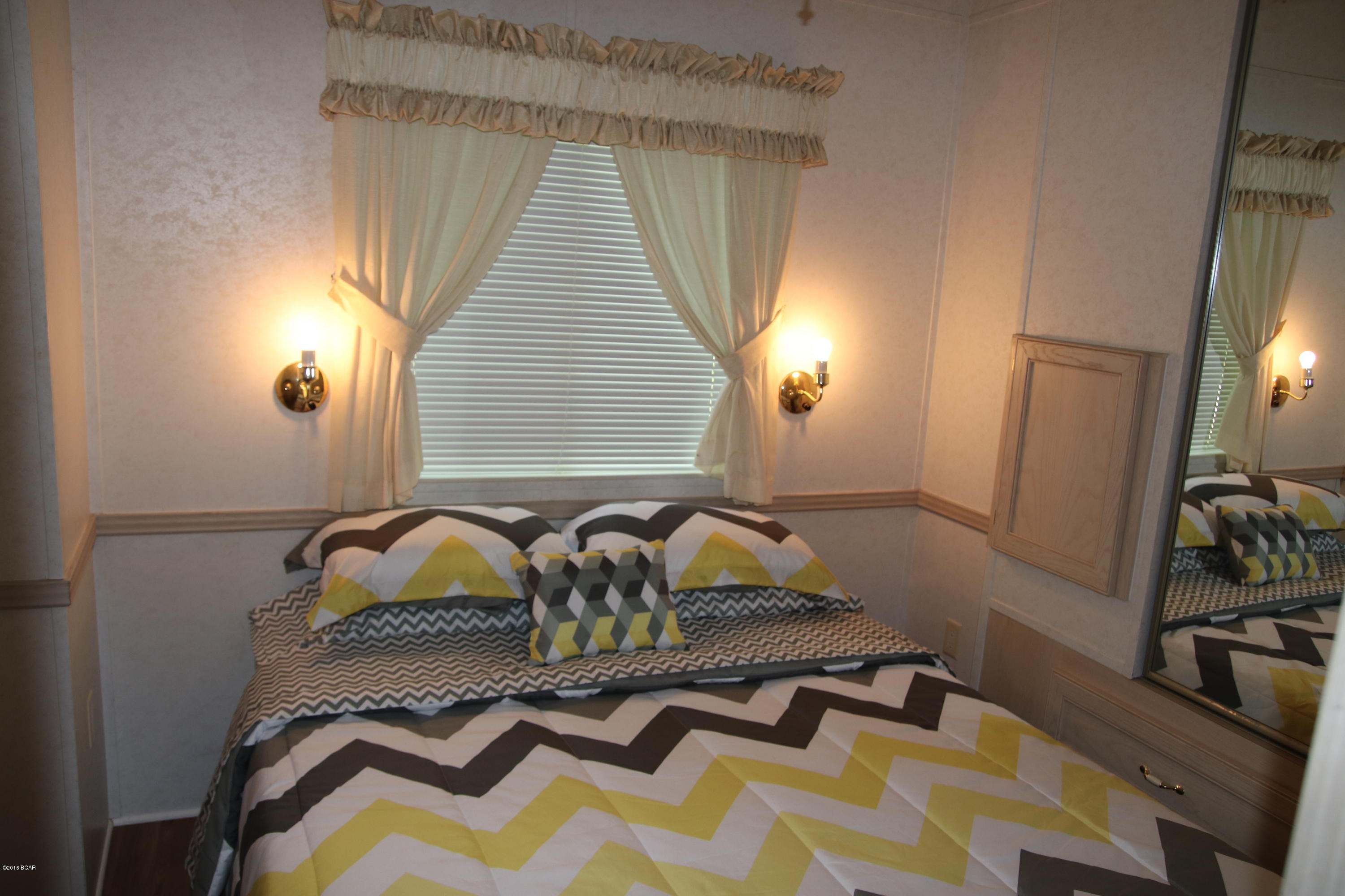 Emerald Pointe Resort - Residential