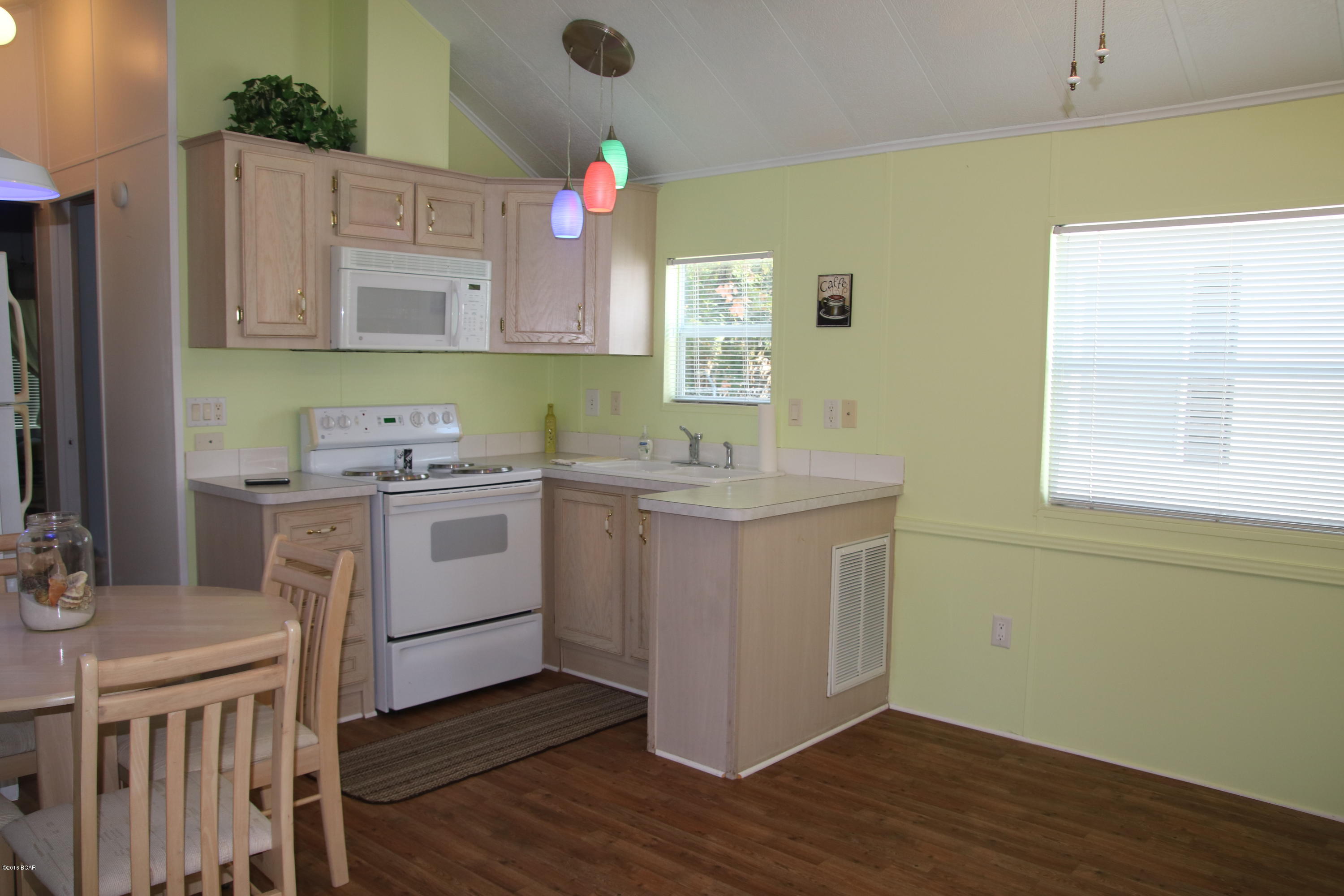 Emerald Pointe Resort - Residential