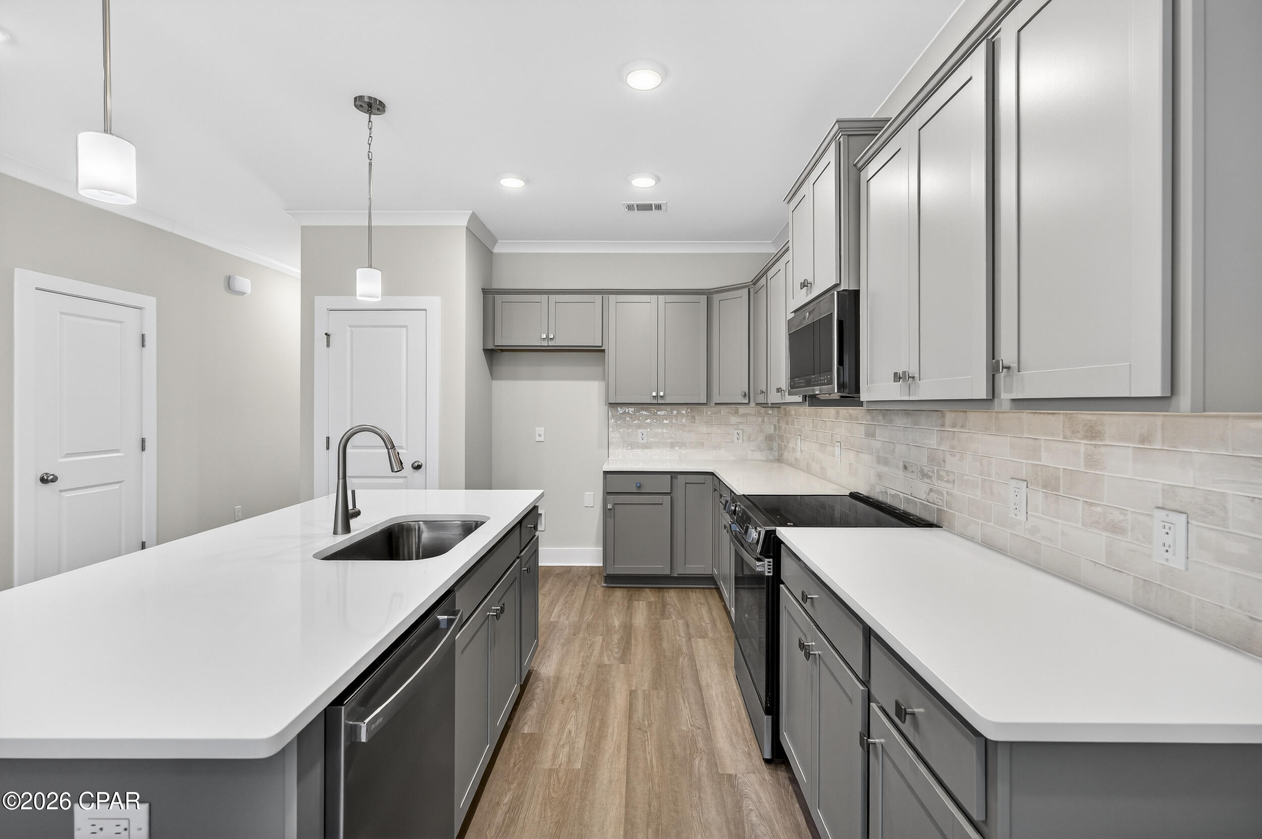 Colonial Landing - Residential