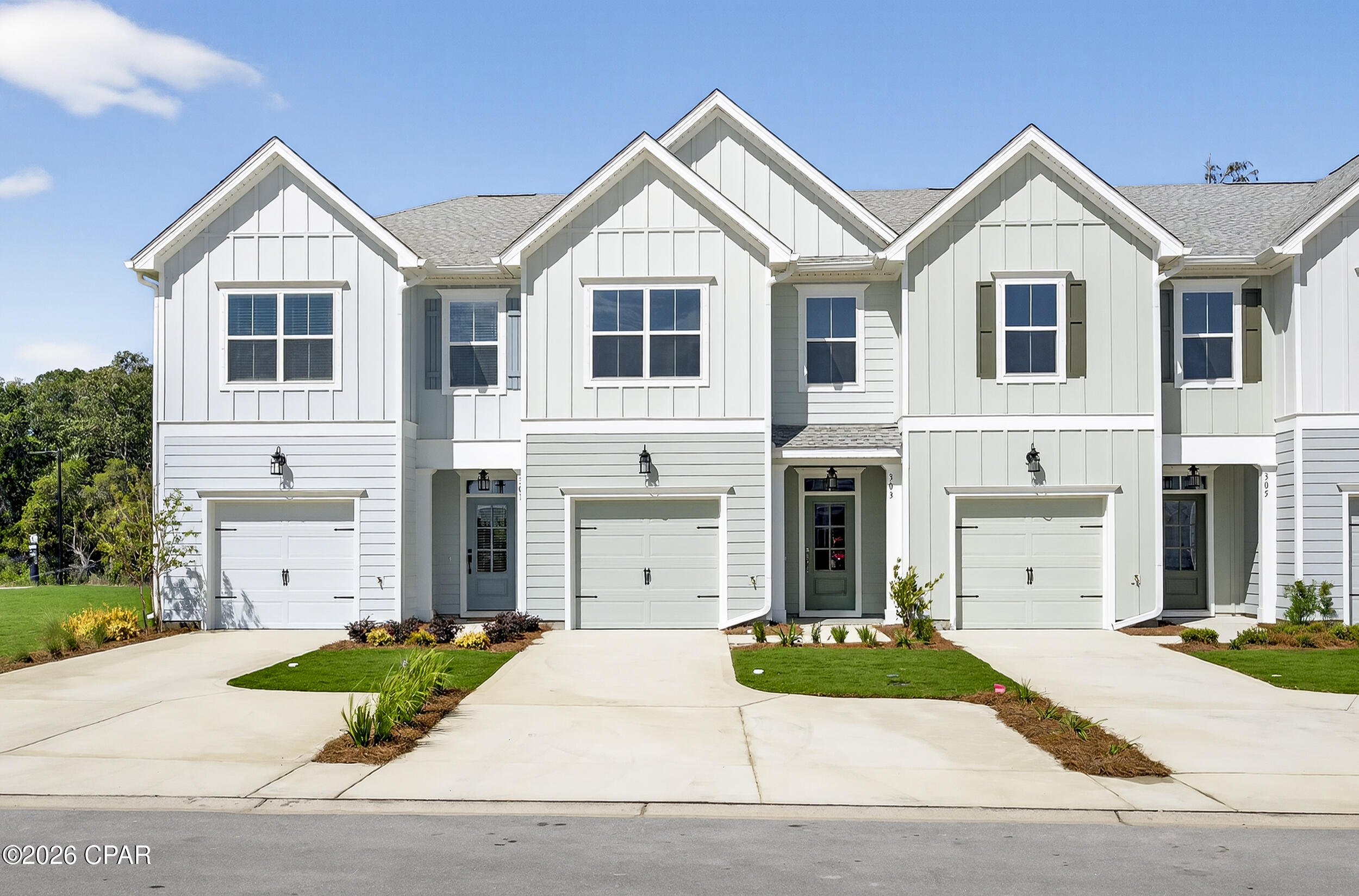 Colonial Landing - Residential