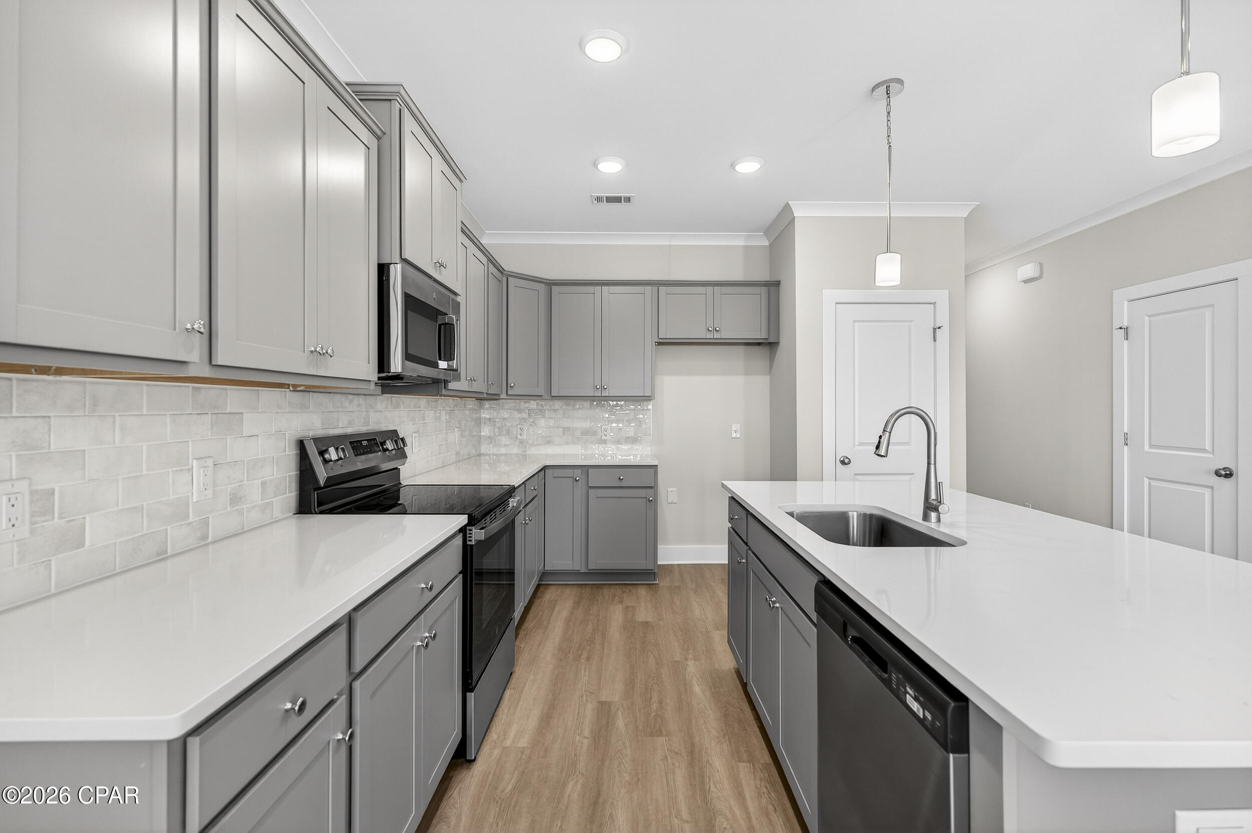 Colonial Landing - Residential