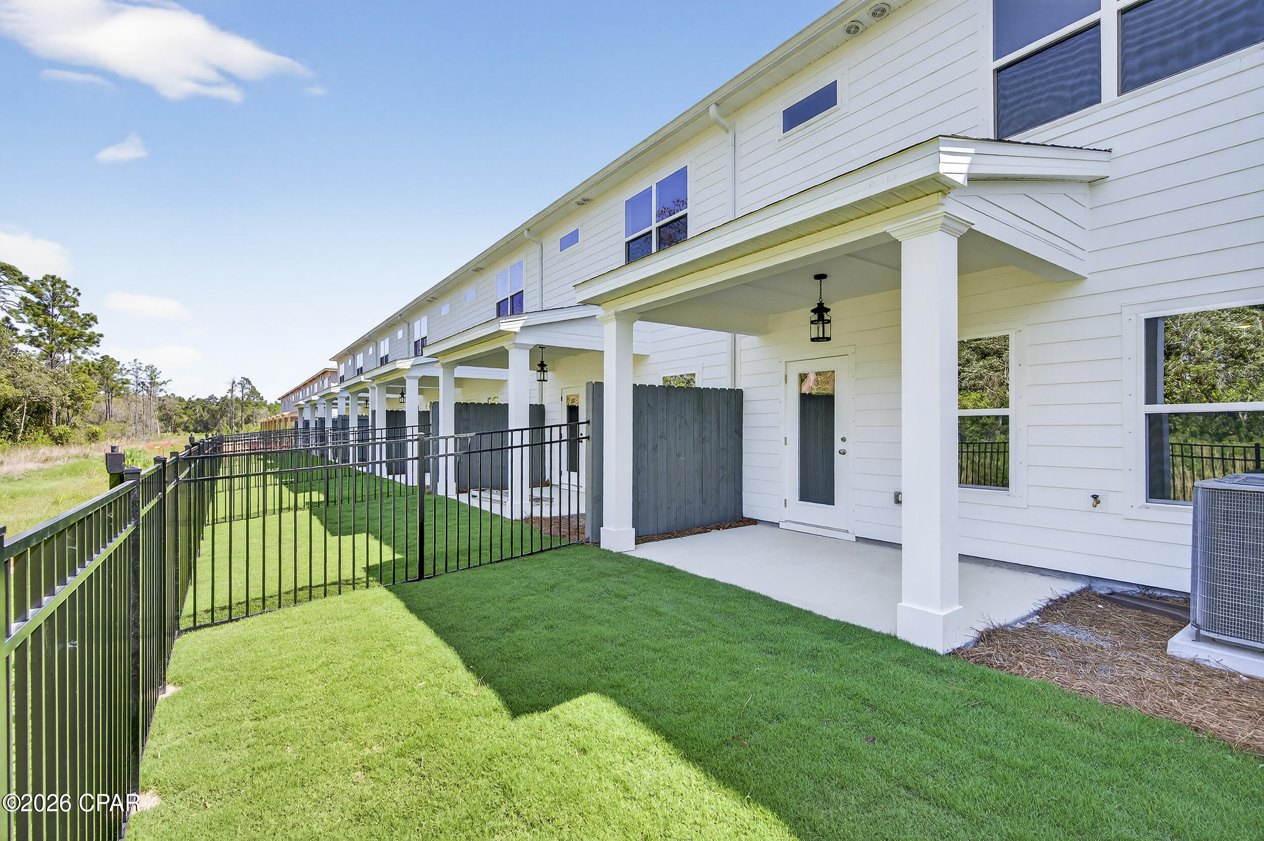 Colonial Landing - Residential