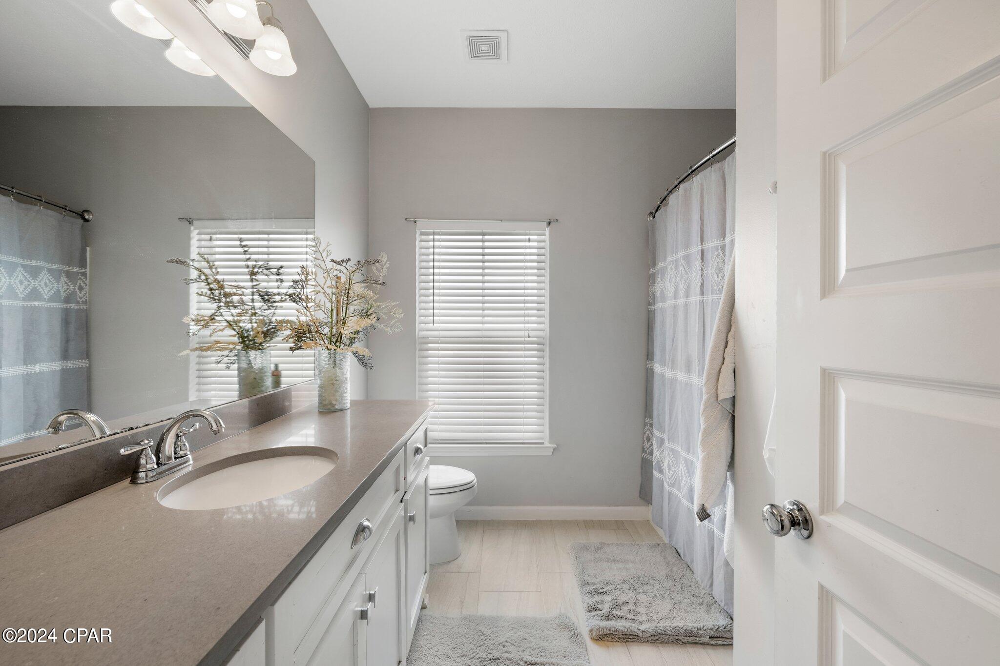 The Pines Of Lynn Haven - Residential