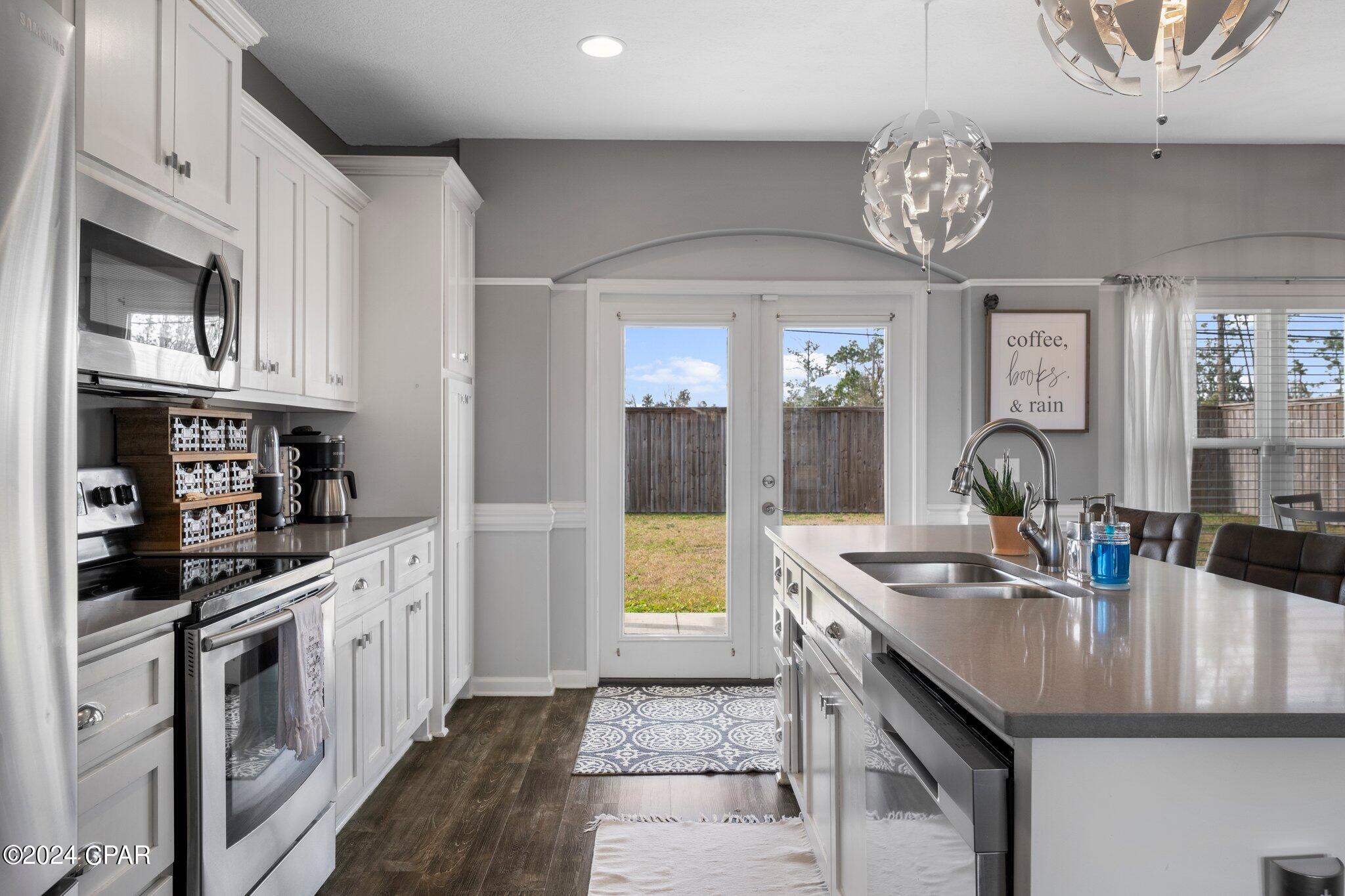 The Pines Of Lynn Haven - Residential