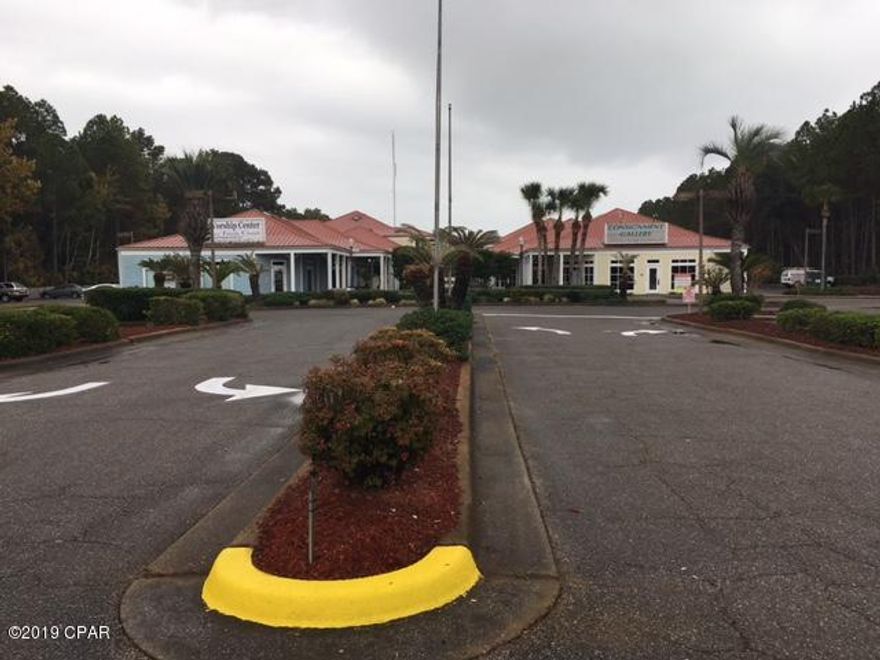 This is a 2nd floor office space located in the Promenade Mall on Front Beach Road.  



Listing Agent is the Owner of the Unit