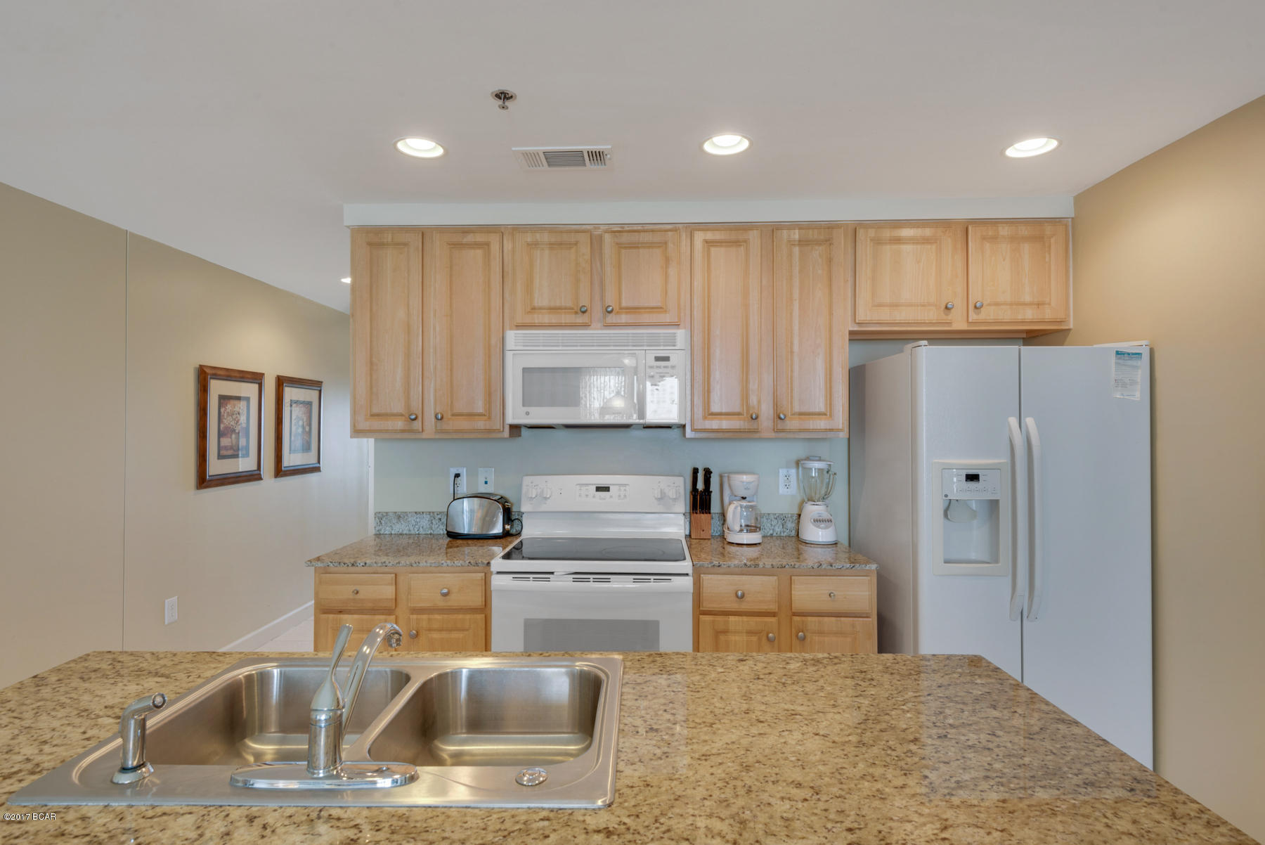 Splash Condo - Residential