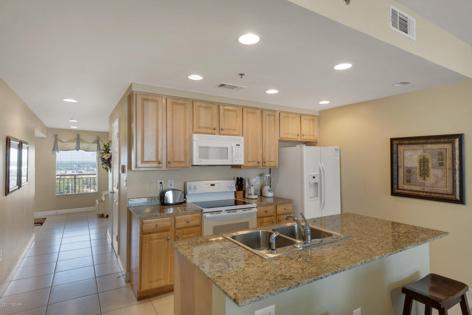 Splash Condo - Residential