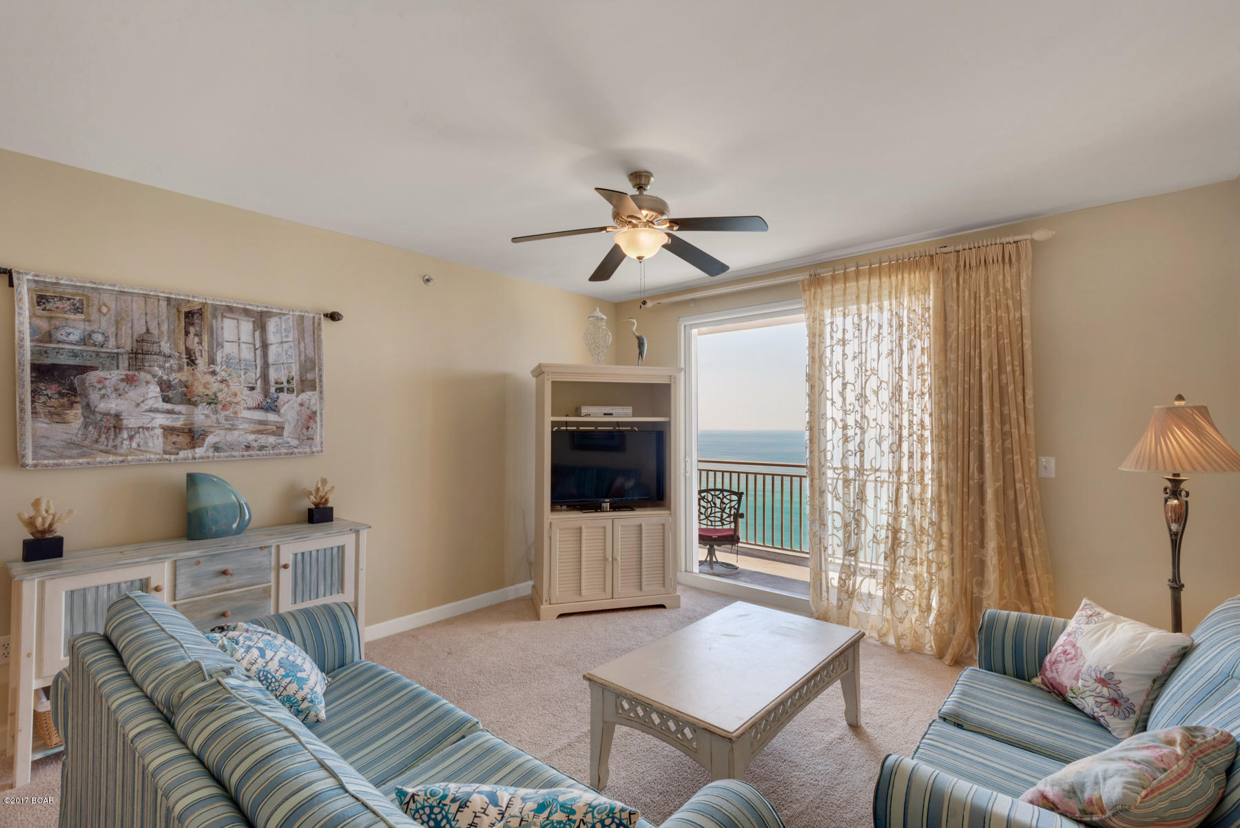 Splash Condo - Residential