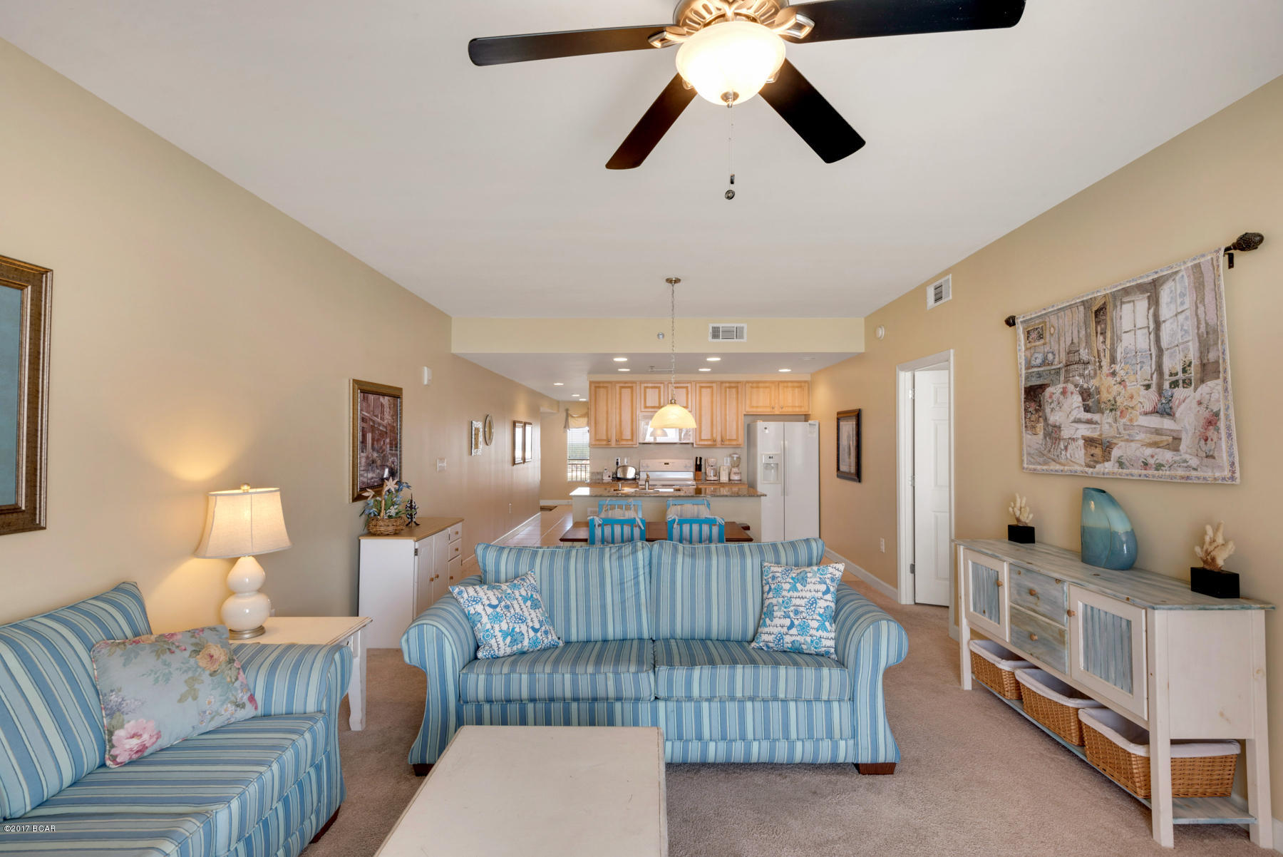 Splash Condo - Residential