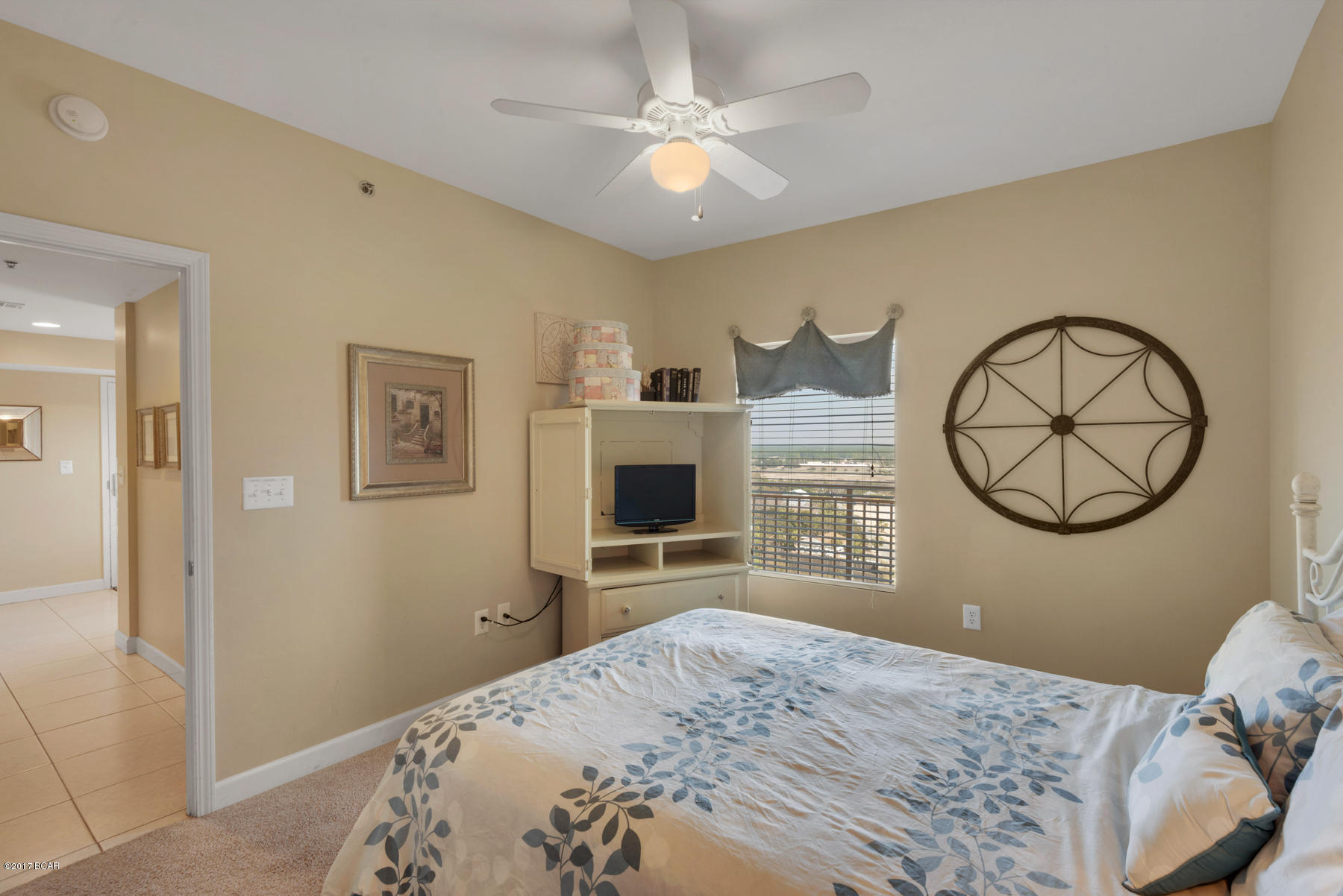 Splash Condo - Residential