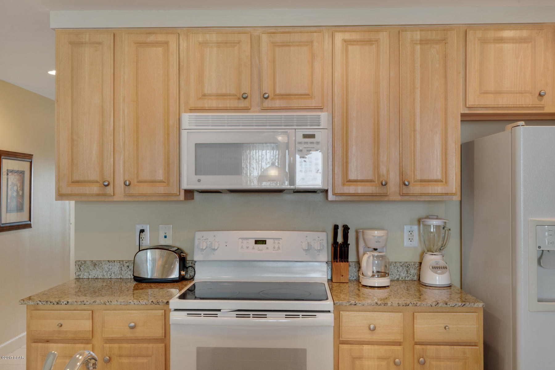 Splash Condo - Residential