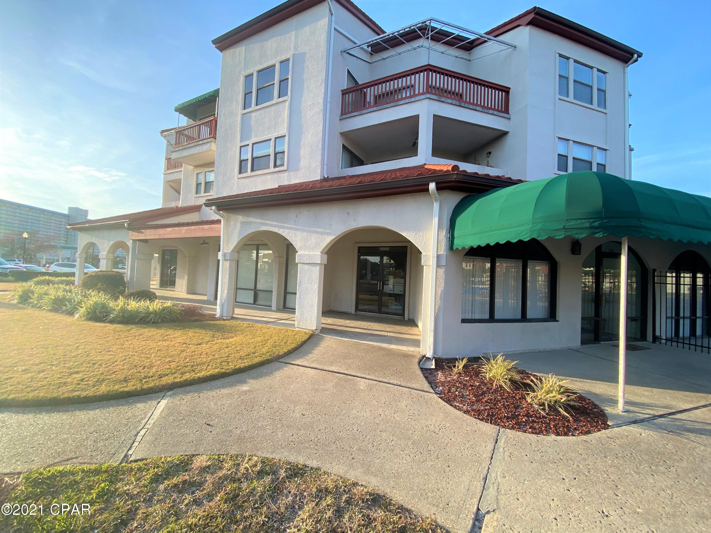 Plazas Of St.Thomas I - Commercial Sale