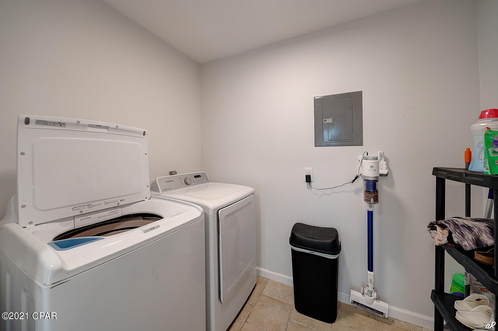 Venetian Villa - Residential