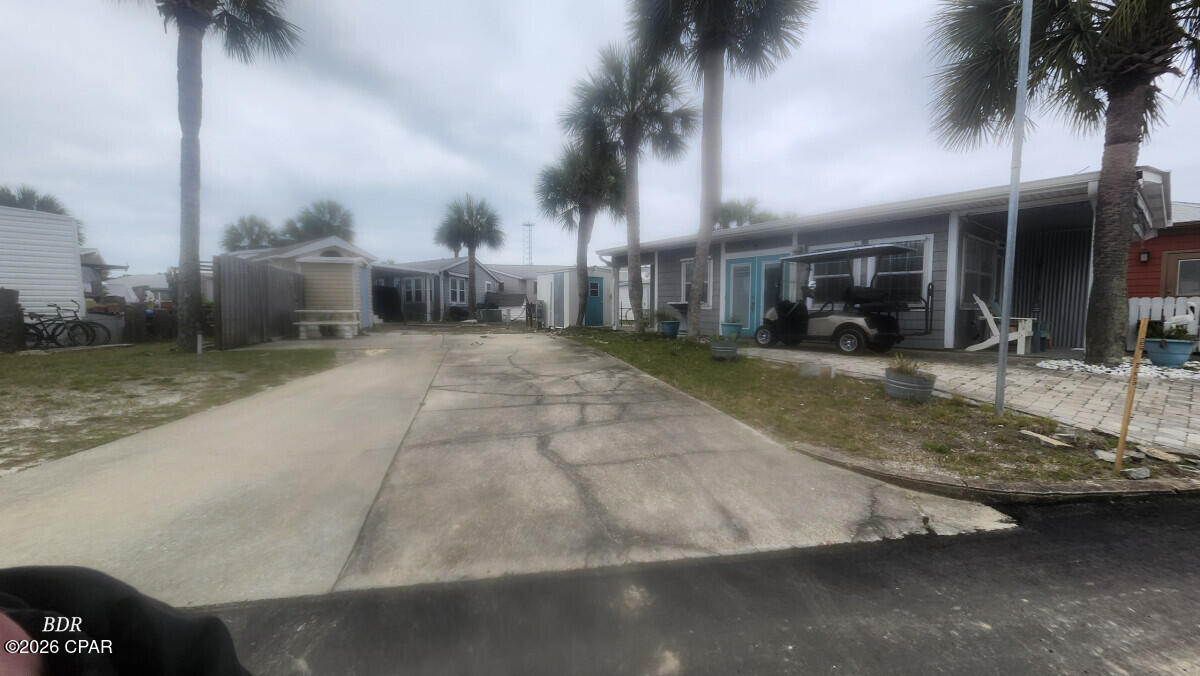 Venture Out Travel Trail - Land