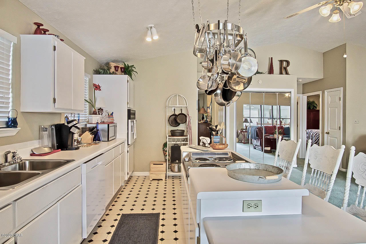 Riviera Beach 1st Add - Residential