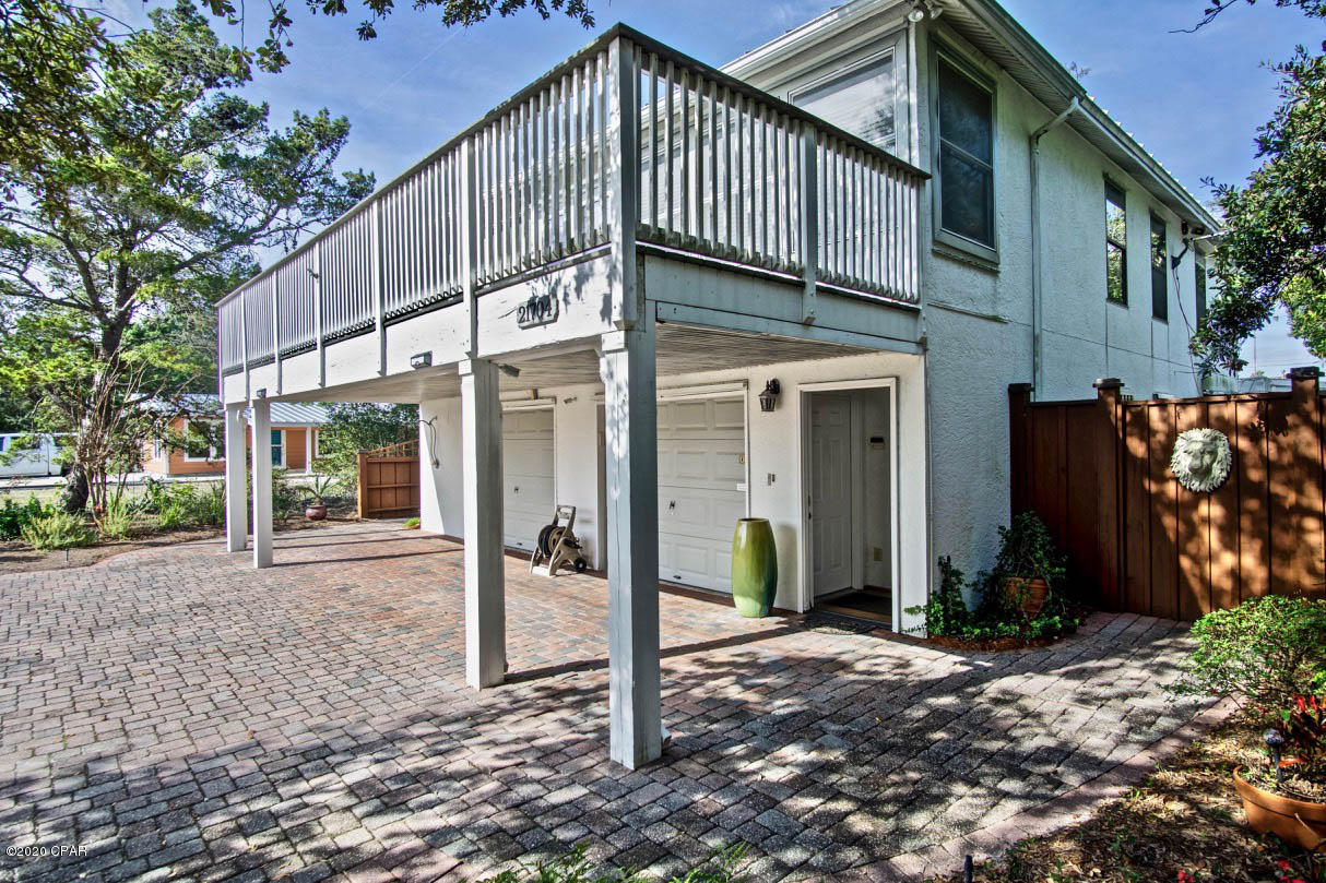 Riviera Beach 1st Add - Residential