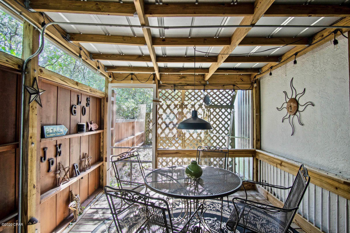 Riviera Beach 1st Add - Residential