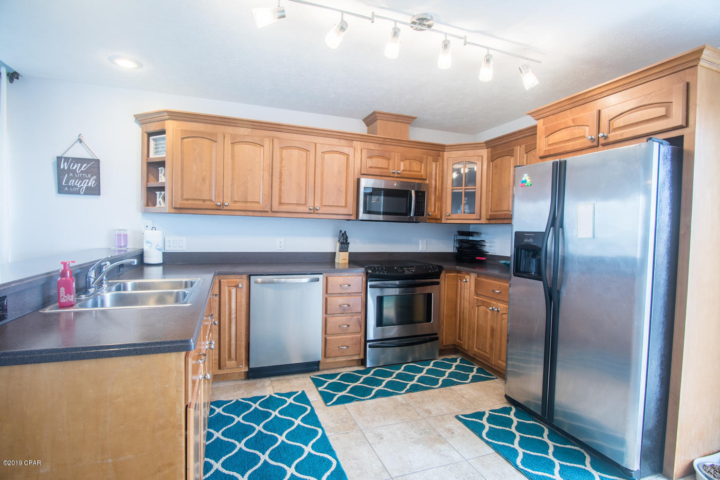 Ashlee Manor - Residential