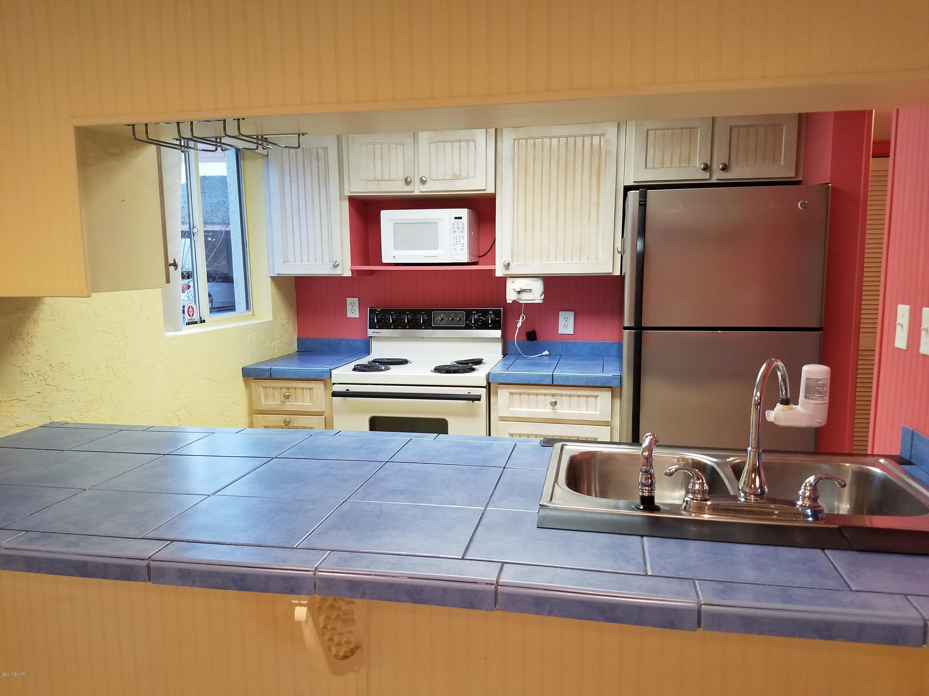 Palisades Condo Ph 1 - Residential Lease