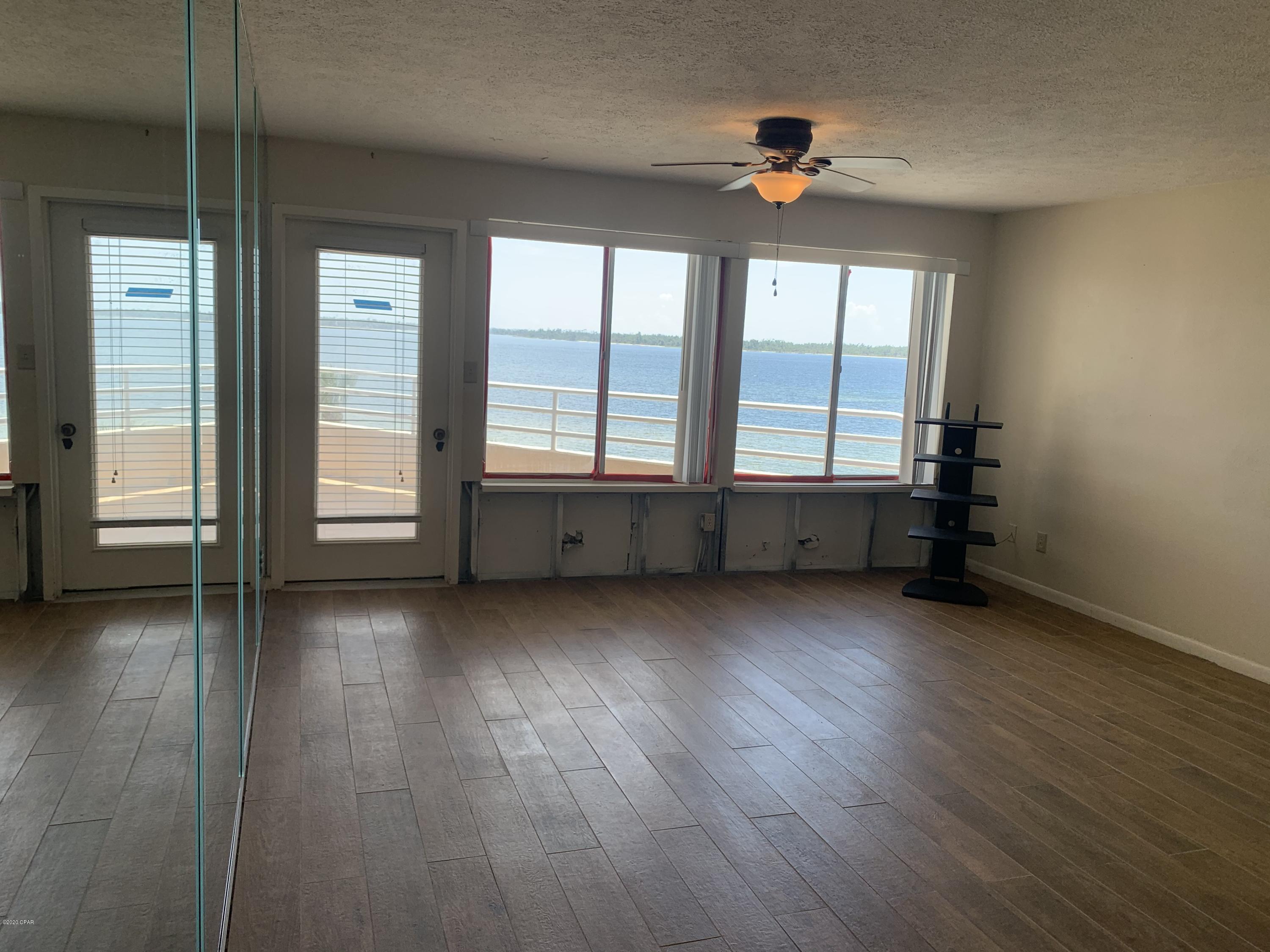 Cove Harbor - Residential Lease