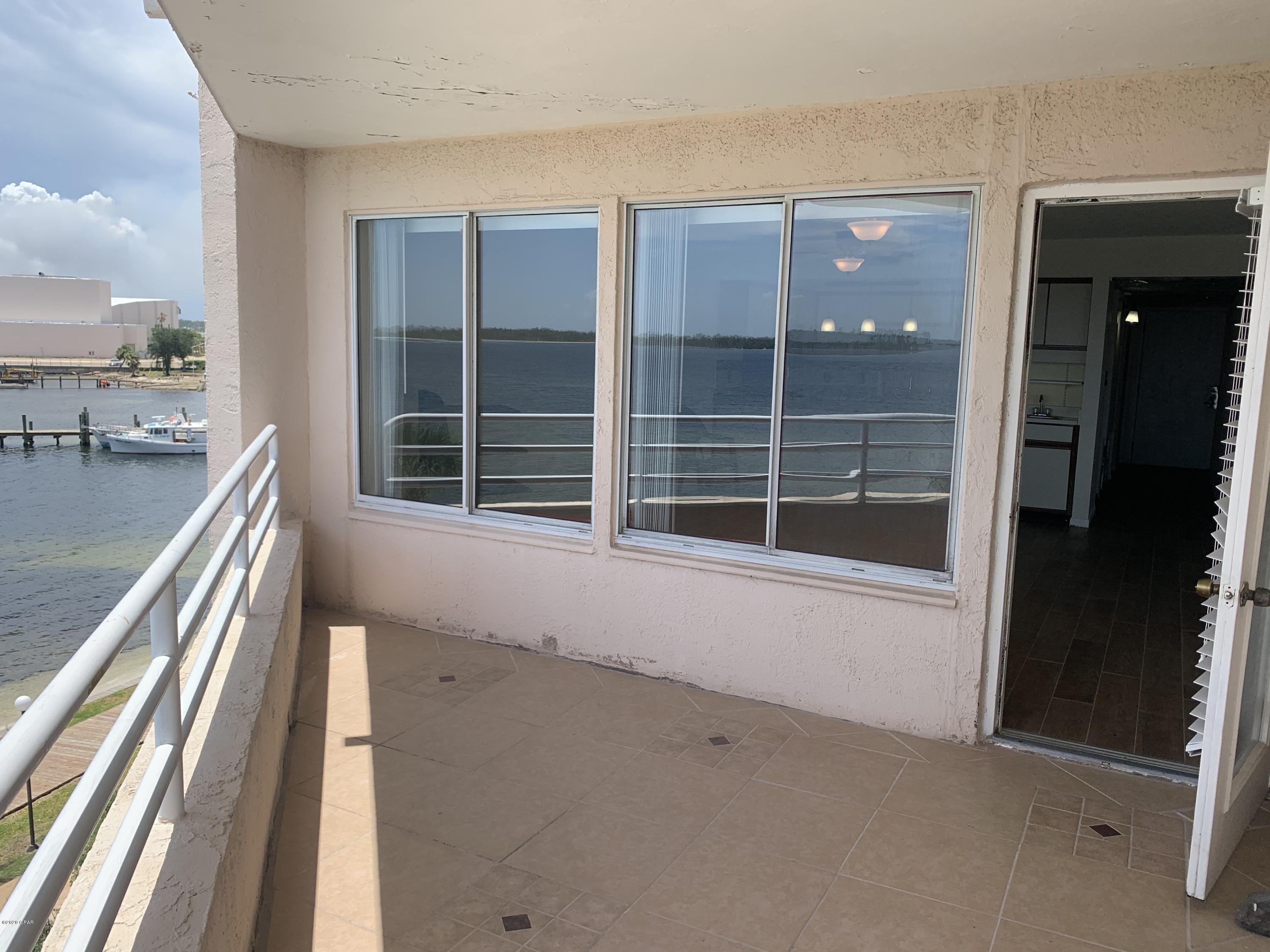 Cove Harbor - Residential Lease