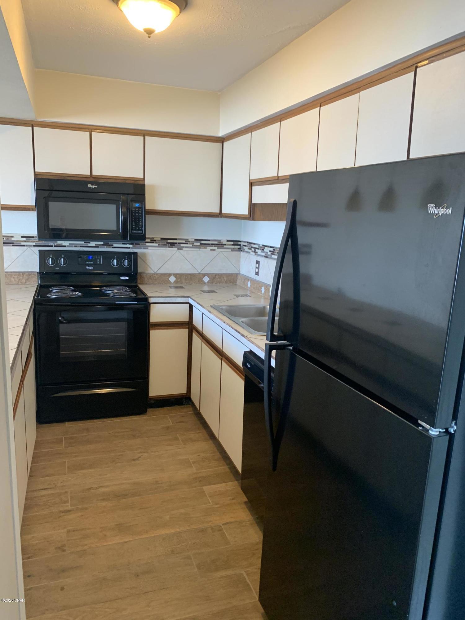 Cove Harbor - Residential Lease